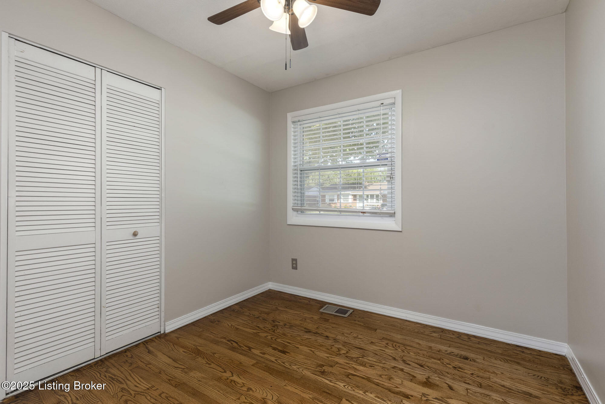 8016 Edsel Ln Property Photo 13