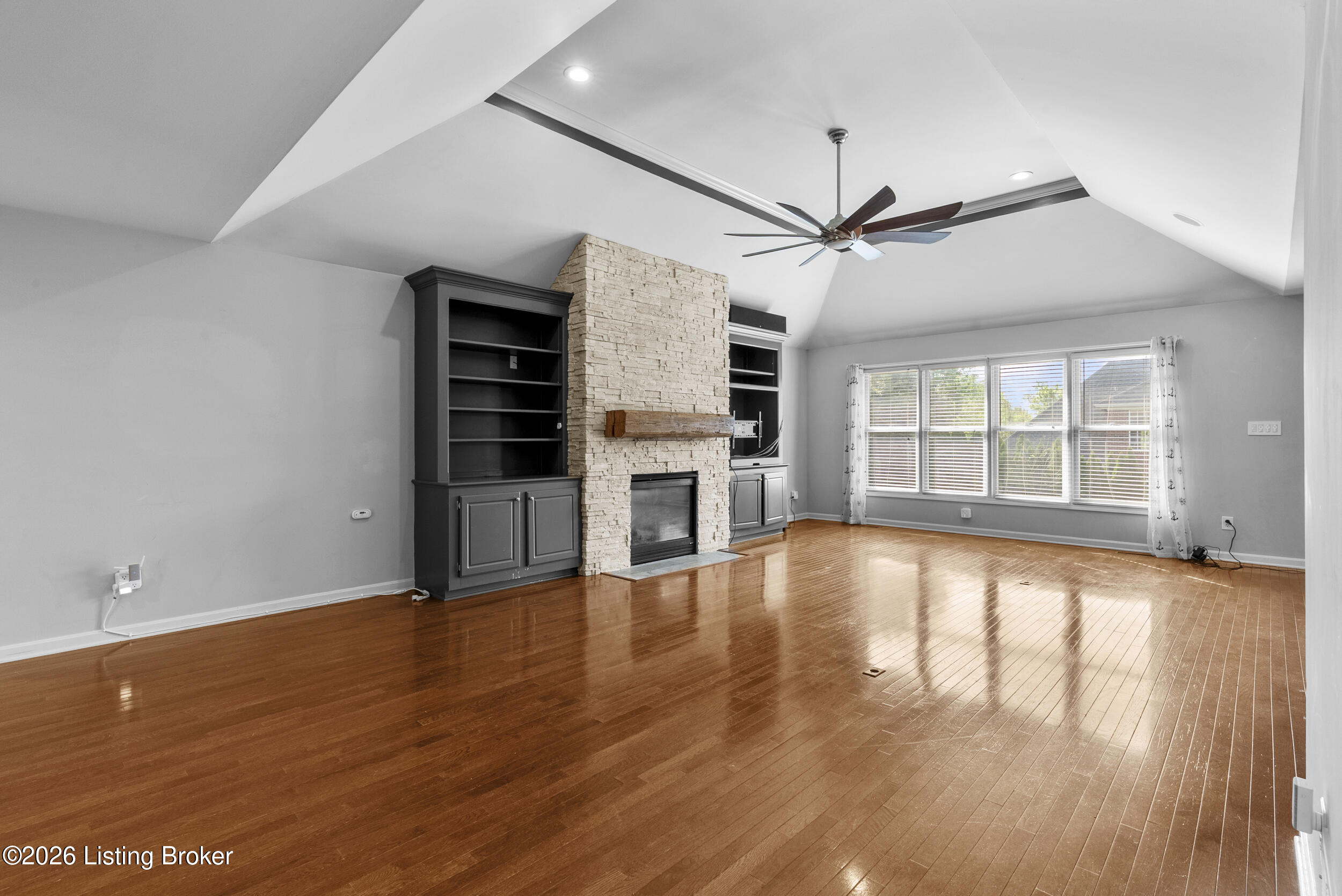 1216 Blackthorn Rd Property Photo 12
