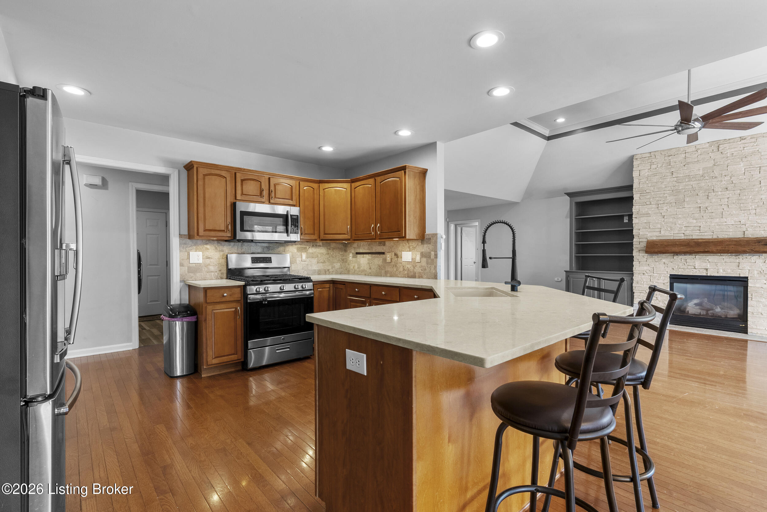 1216 Blackthorn Rd Property Photo 18