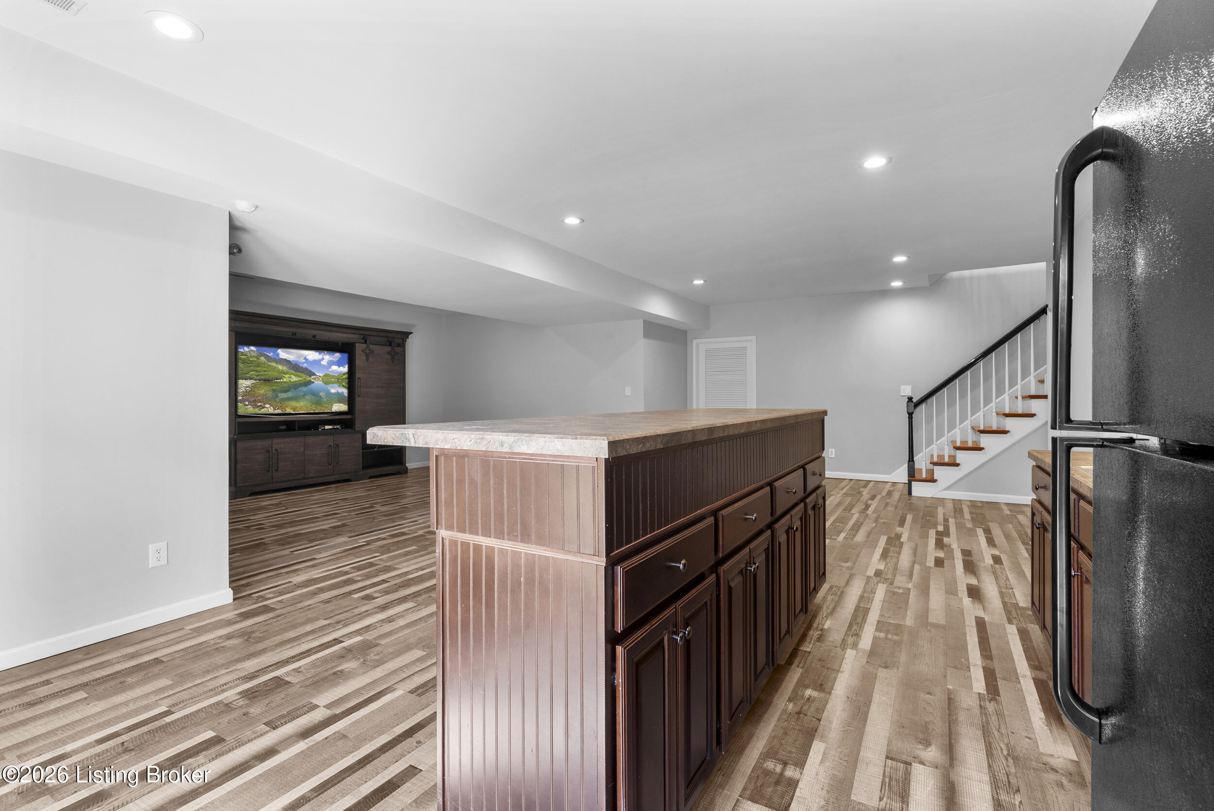 1216 Blackthorn Rd Property Photo 45