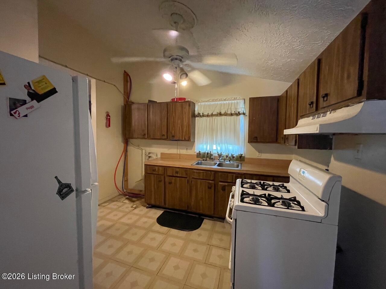 5107 Monticello Ave Property Photo 4