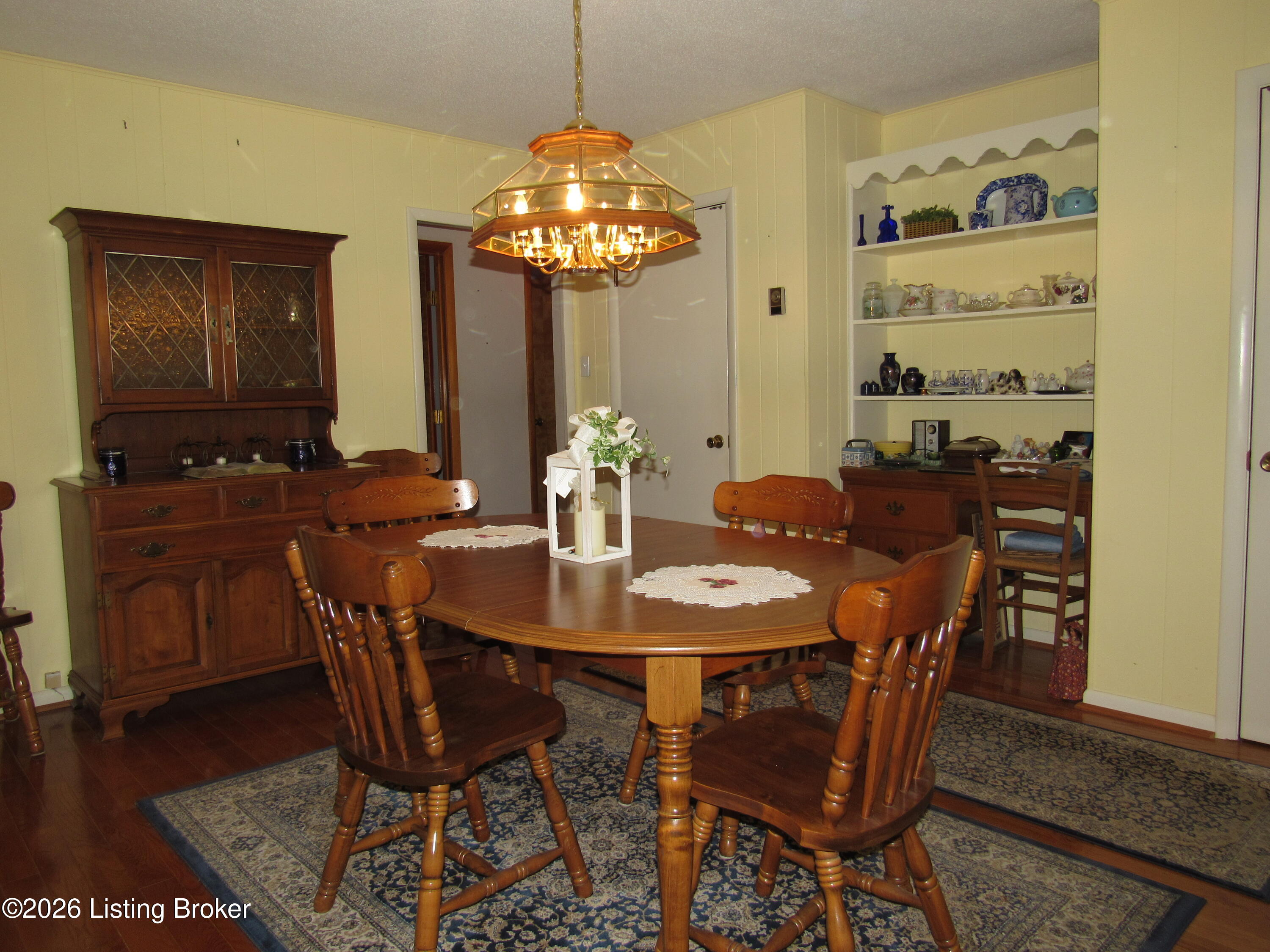 316 N Walnut St Property Photo 7