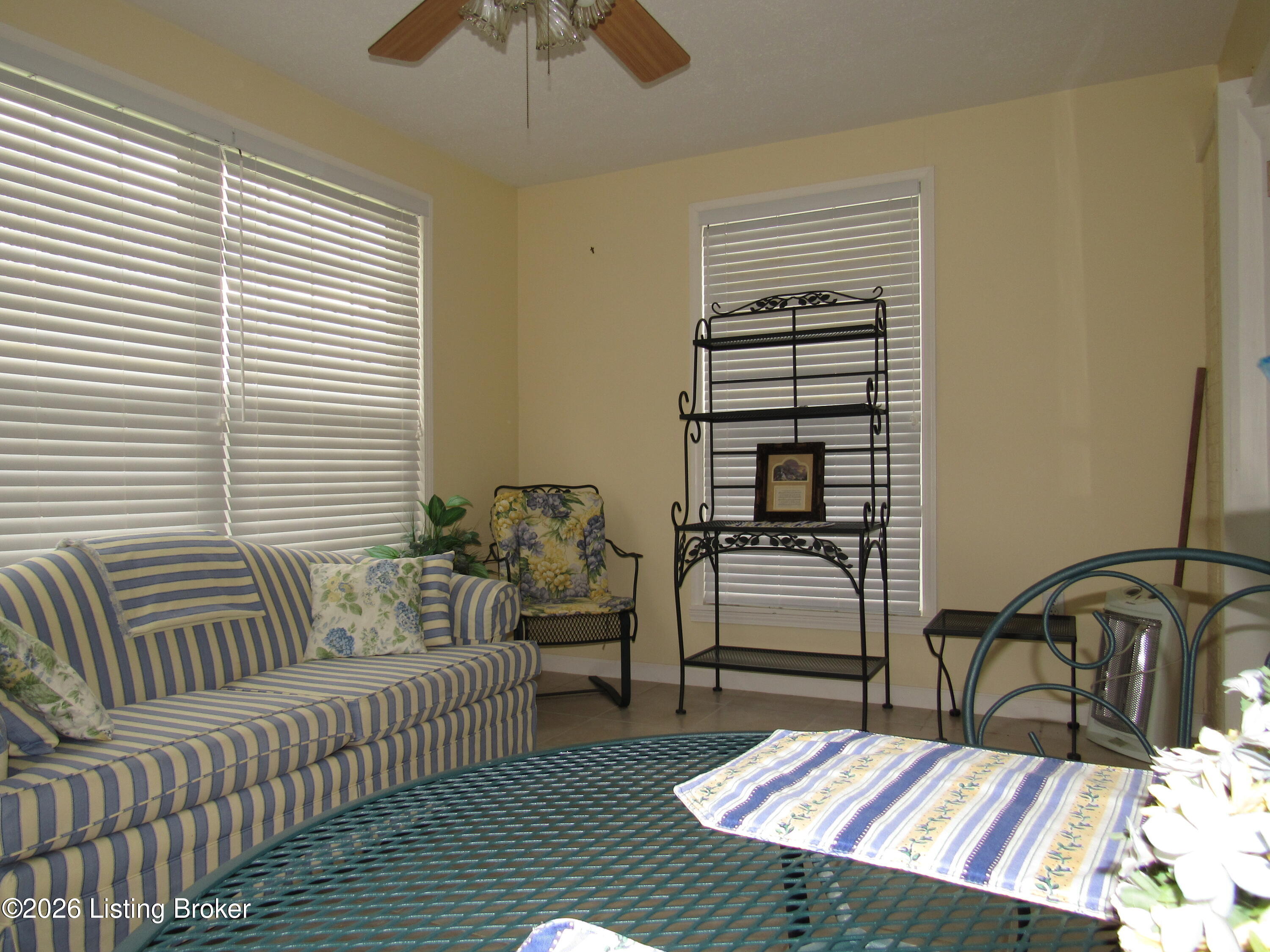 316 N Walnut St Property Photo 19