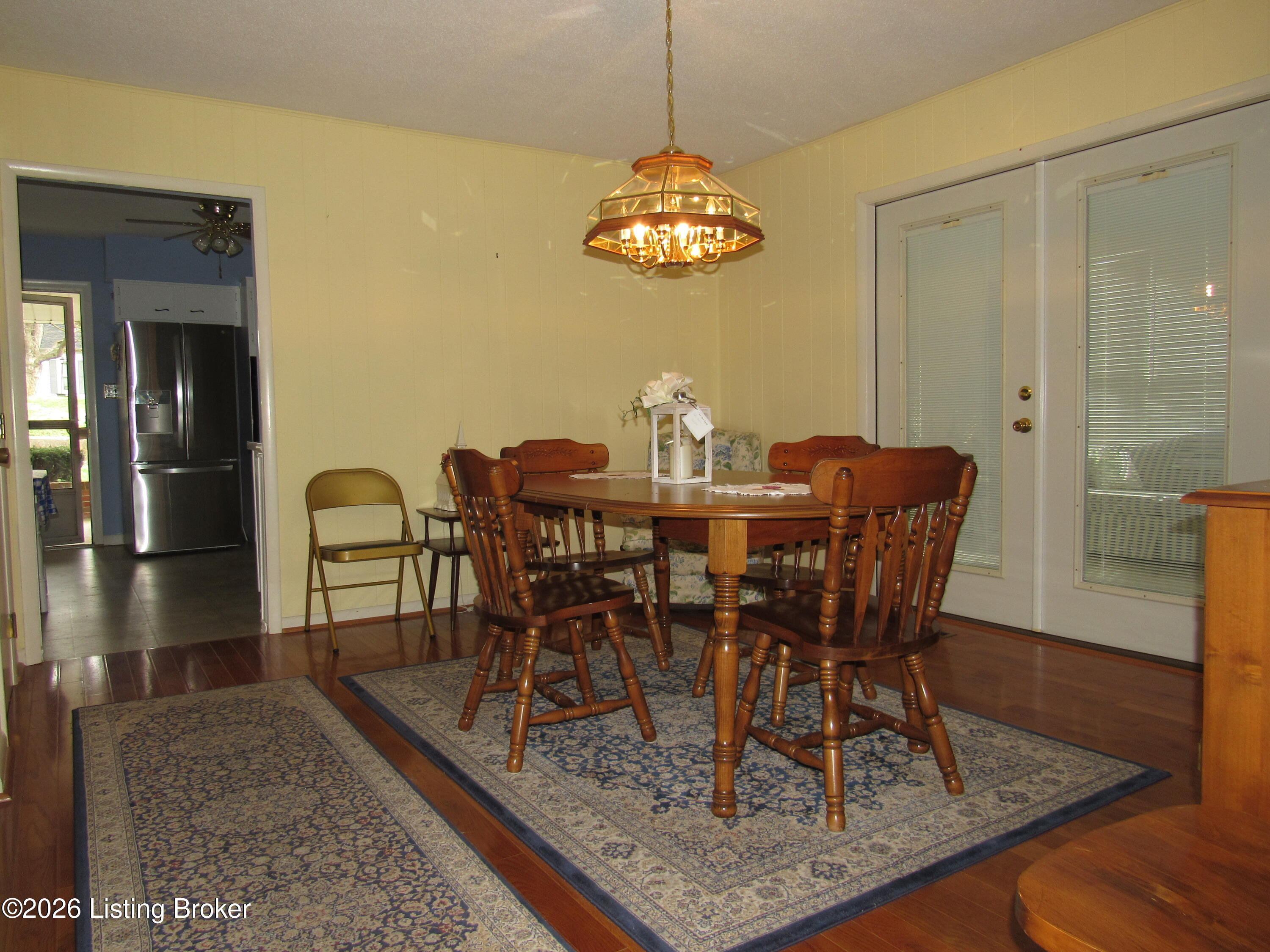 316 N Walnut St Property Photo 34
