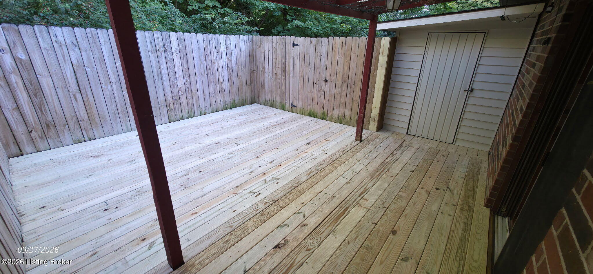9814 Oakshire Dr Property Photo 13