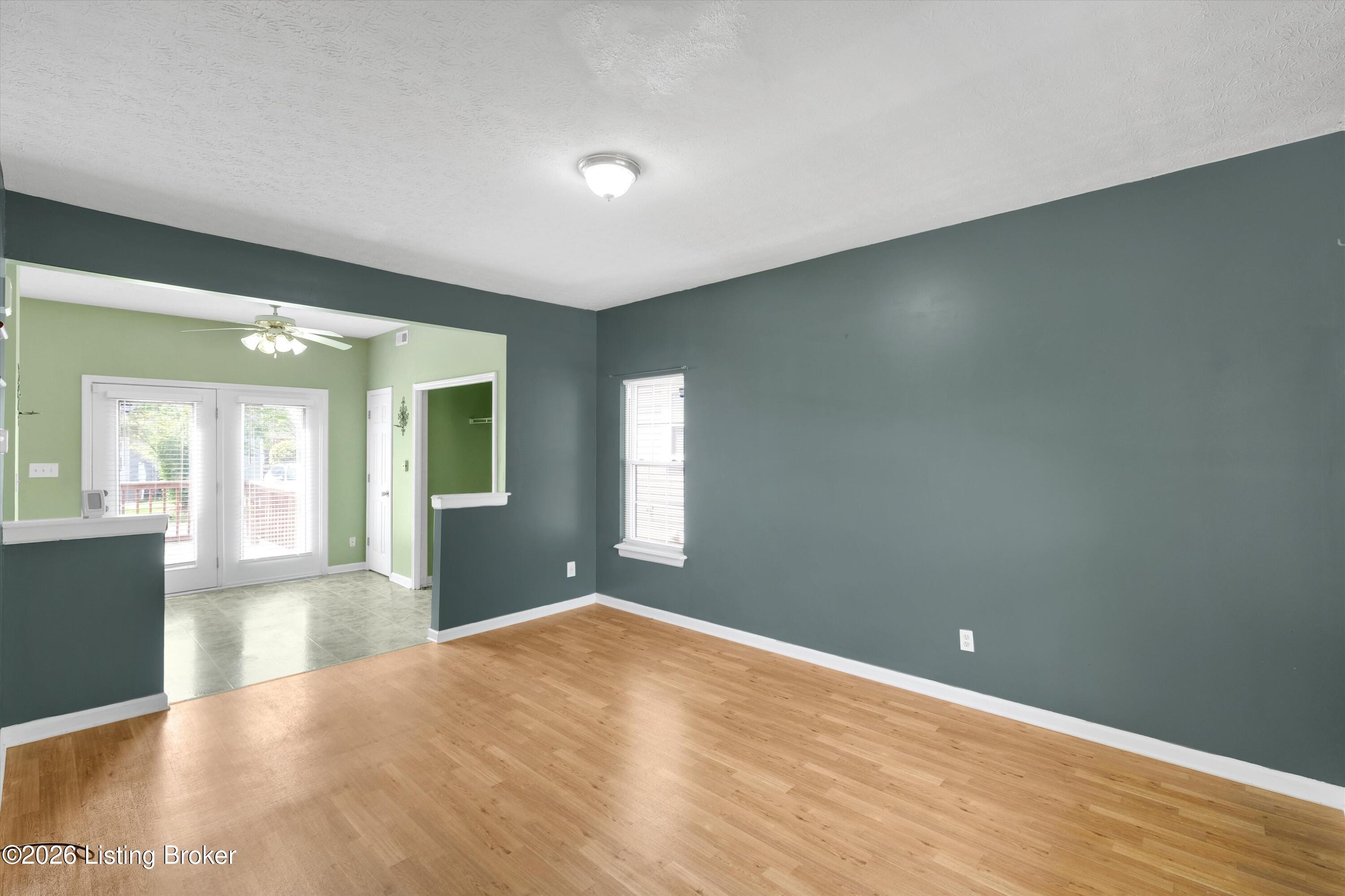 3716 Stratton Ave Property Photo 5