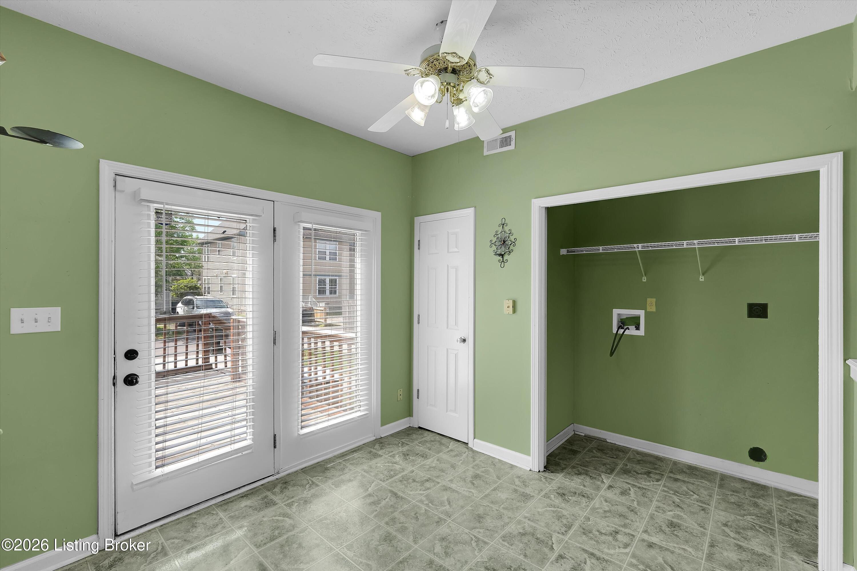 3716 Stratton Ave Property Photo 15