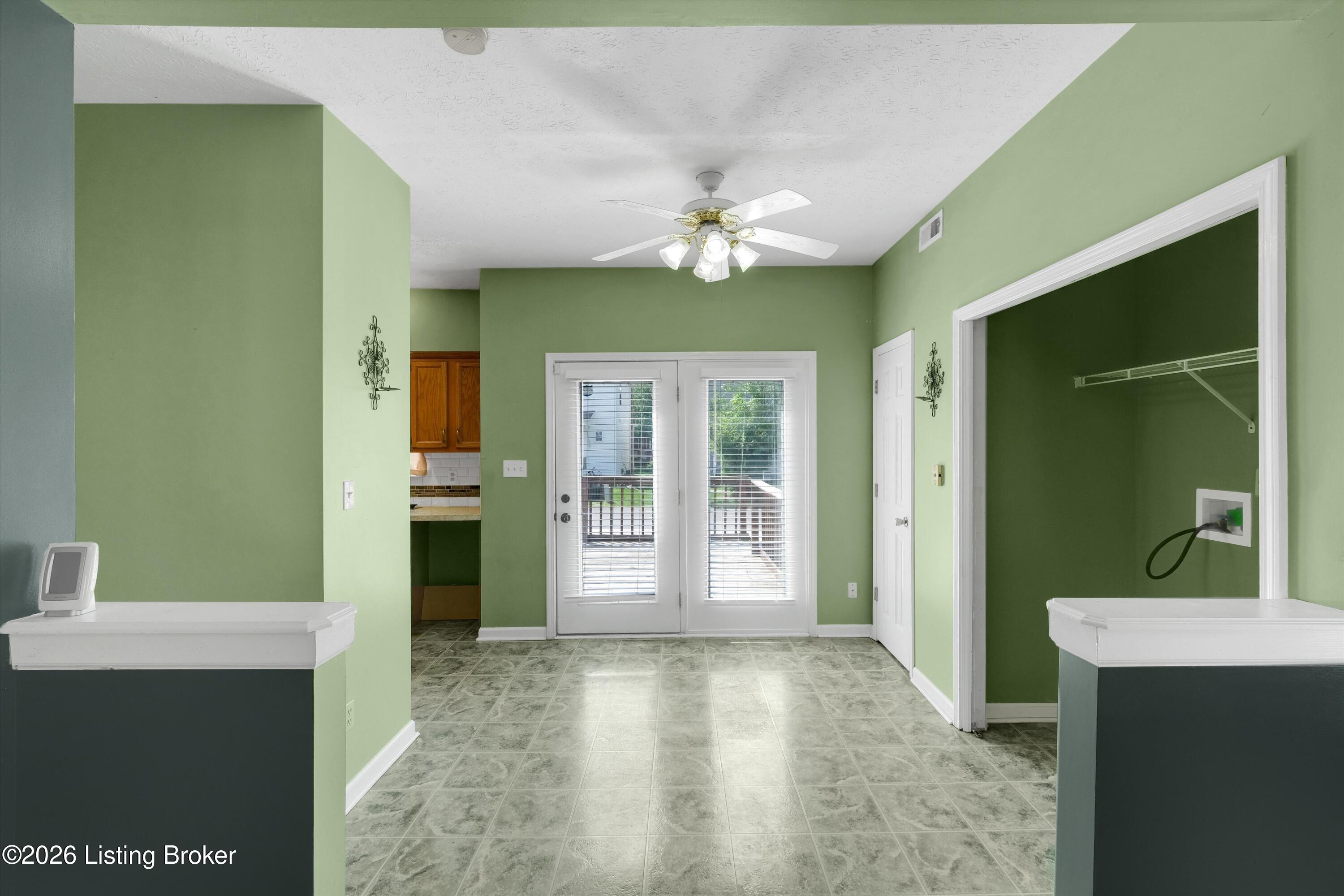 3716 Stratton Ave Property Photo 16