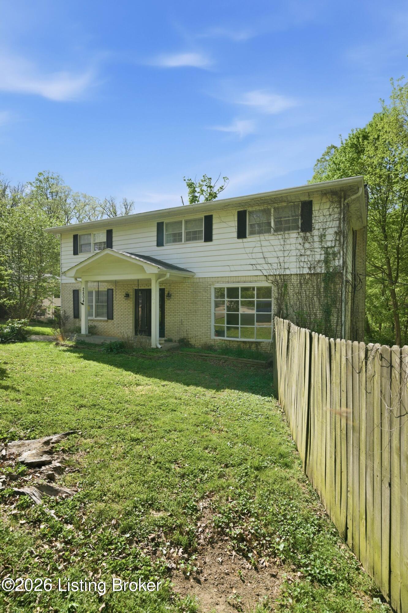 2804 Timber Hills Rd Property Photo 2