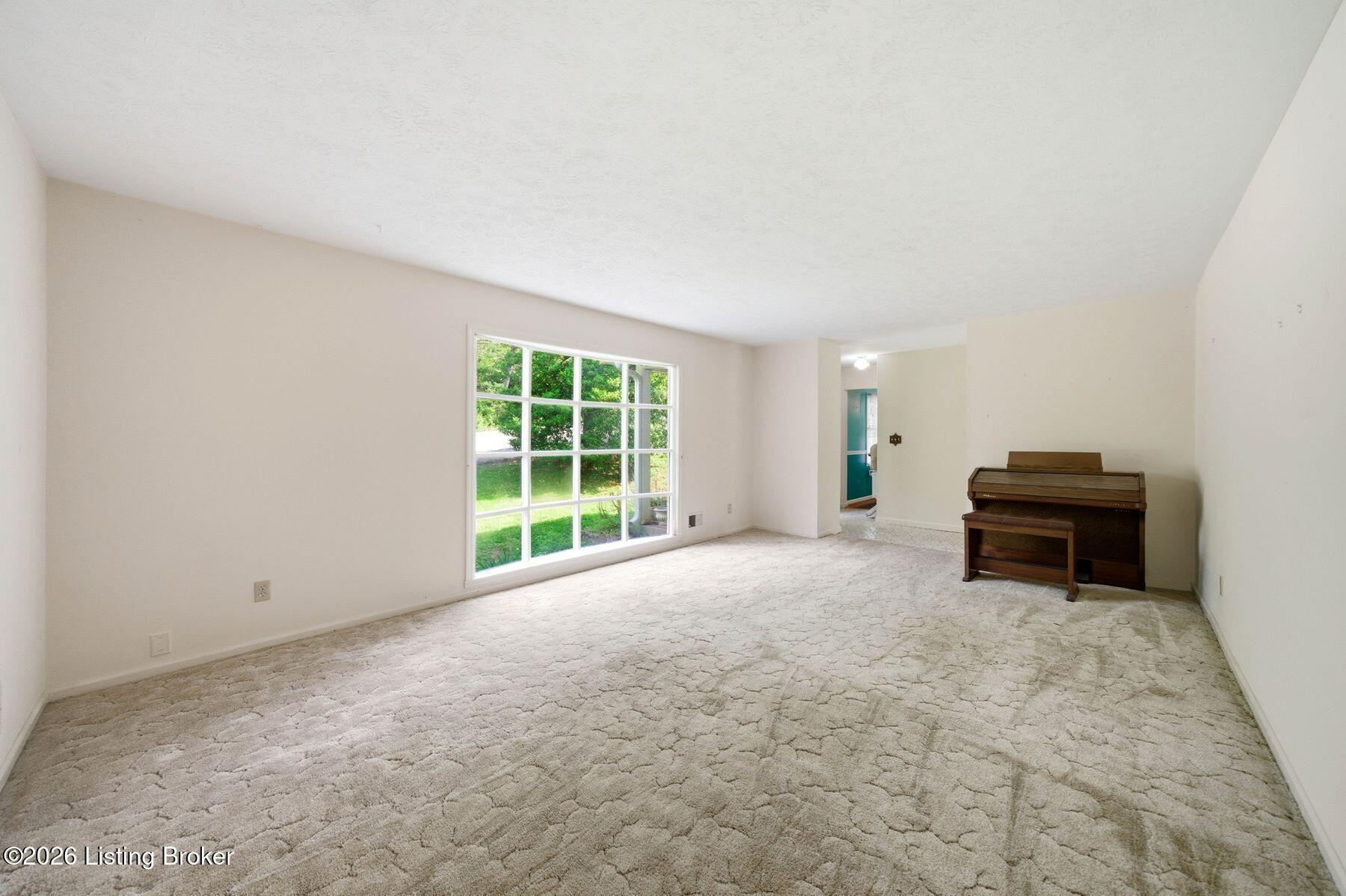 2804 Timber Hills Rd Property Photo 8