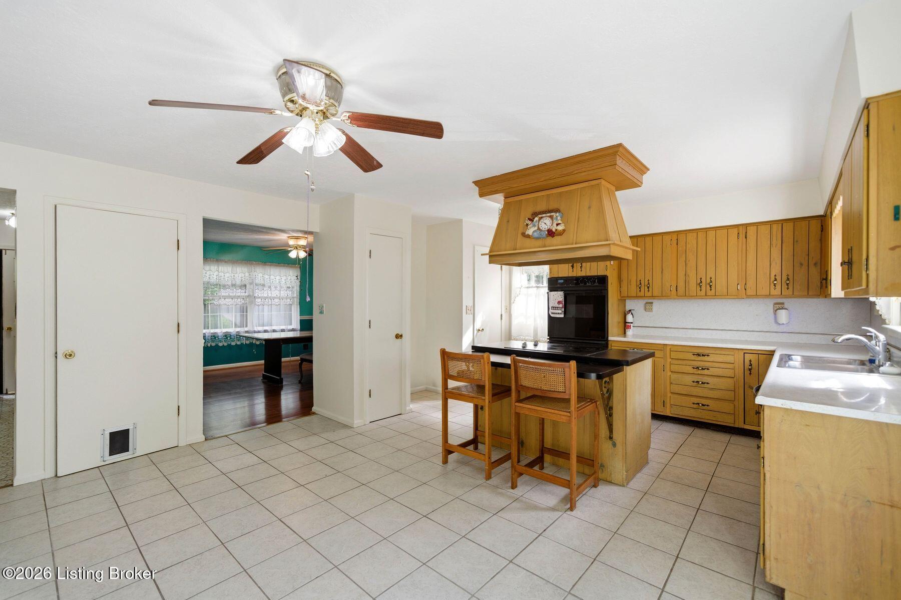 2804 Timber Hills Rd Property Photo 12