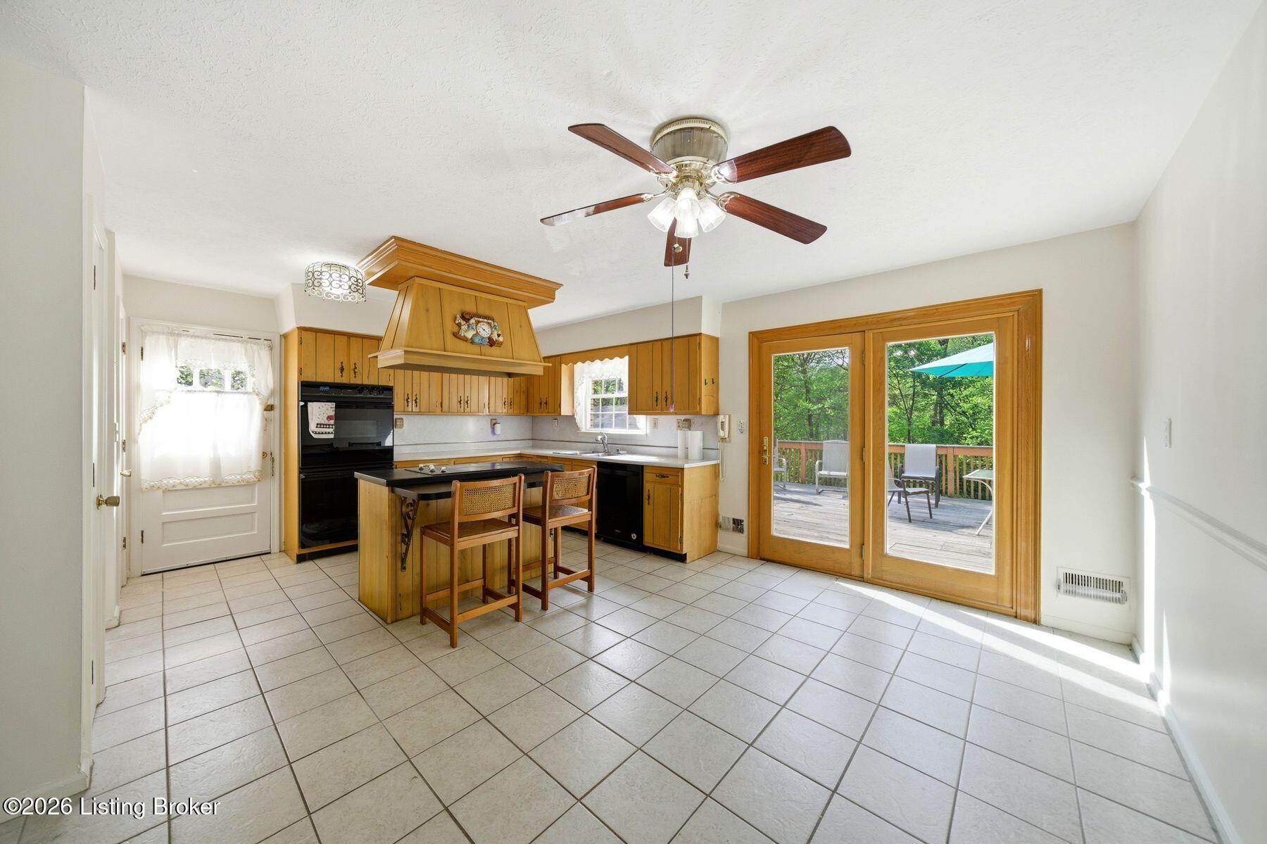 2804 Timber Hills Rd Property Photo 13