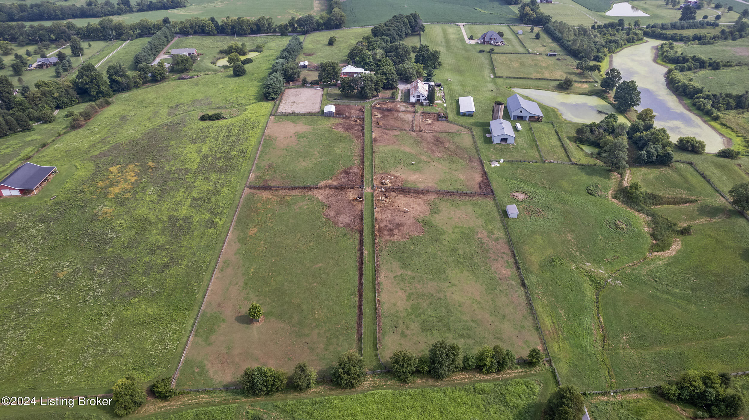 575 Moody Pike Property Photo 4