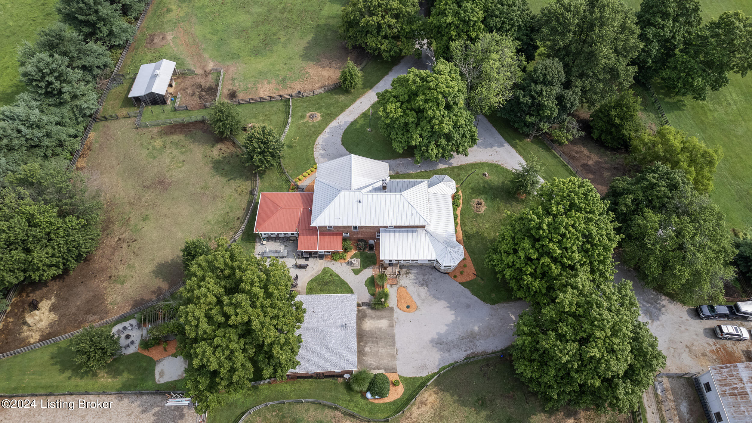 575 Moody Pike Property Photo 16