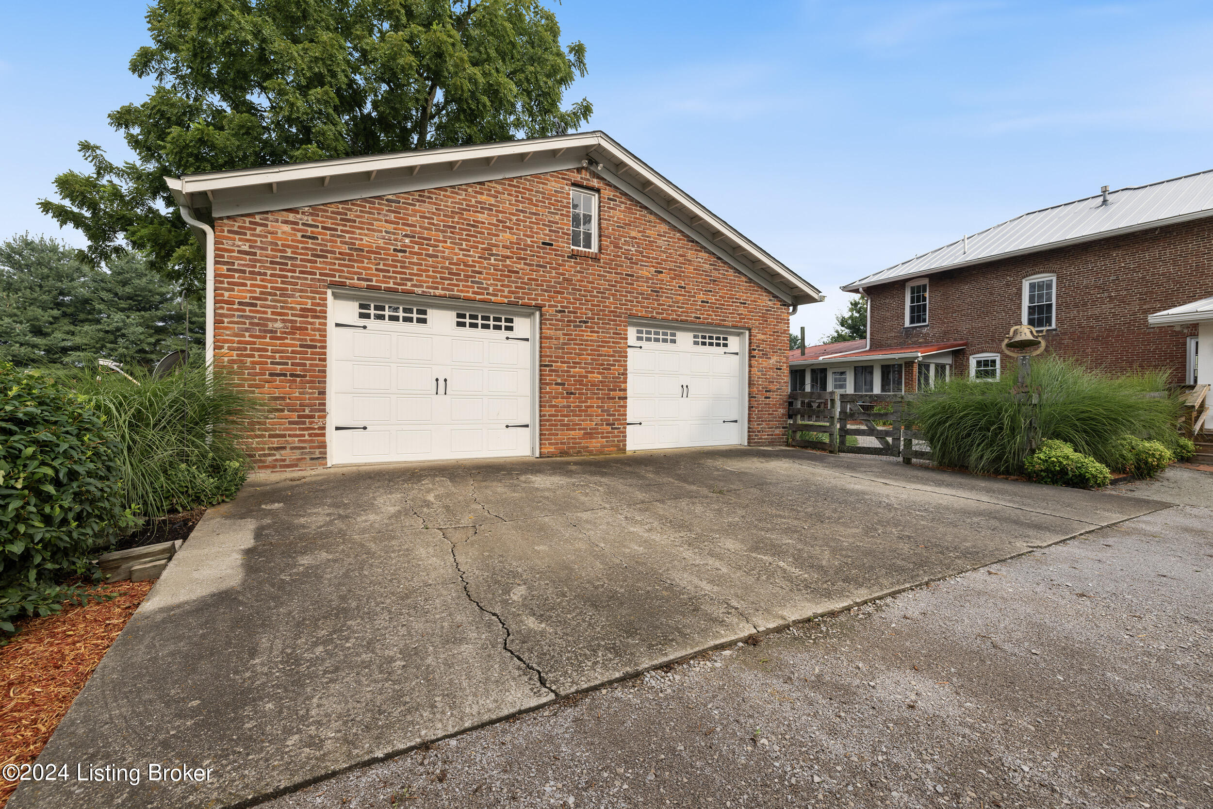 575 Moody Pike Property Photo 25