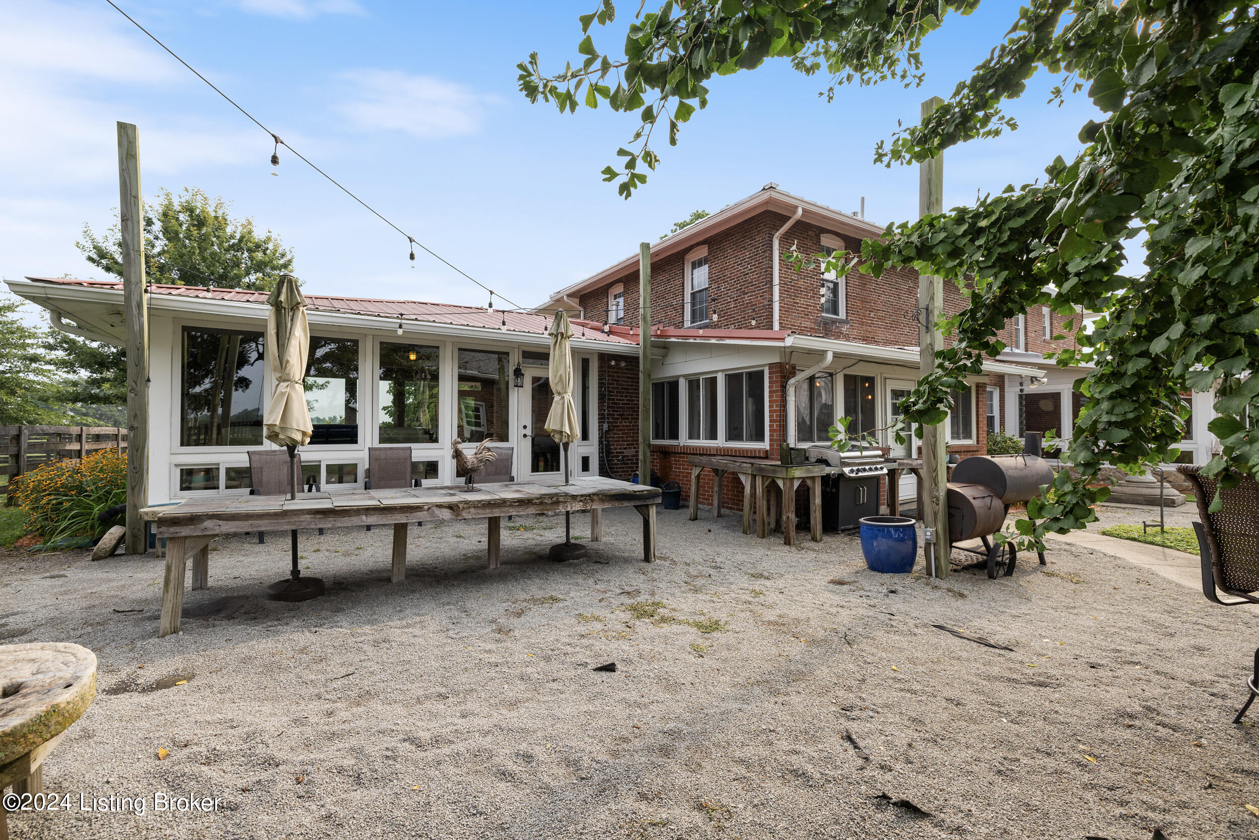 575 Moody Pike Property Photo 30