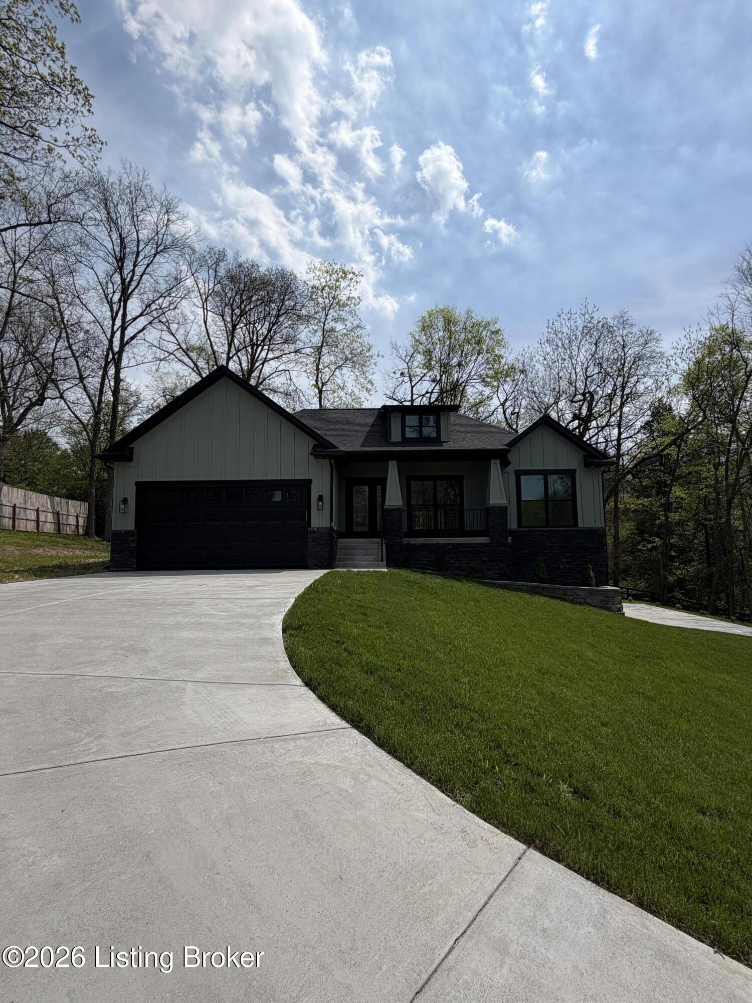 8105 Michael Ray Dr Property Photo 1