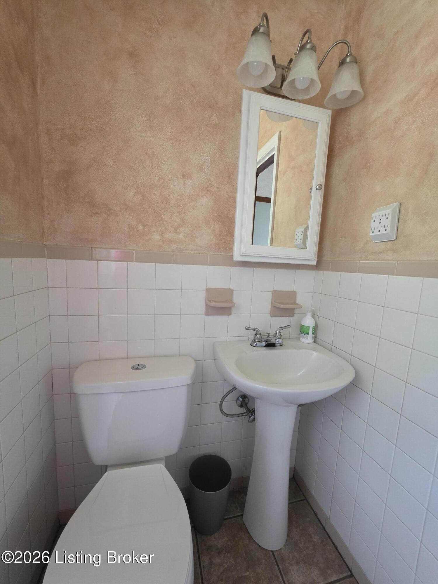 1088 Knifley Rd Property Photo 13