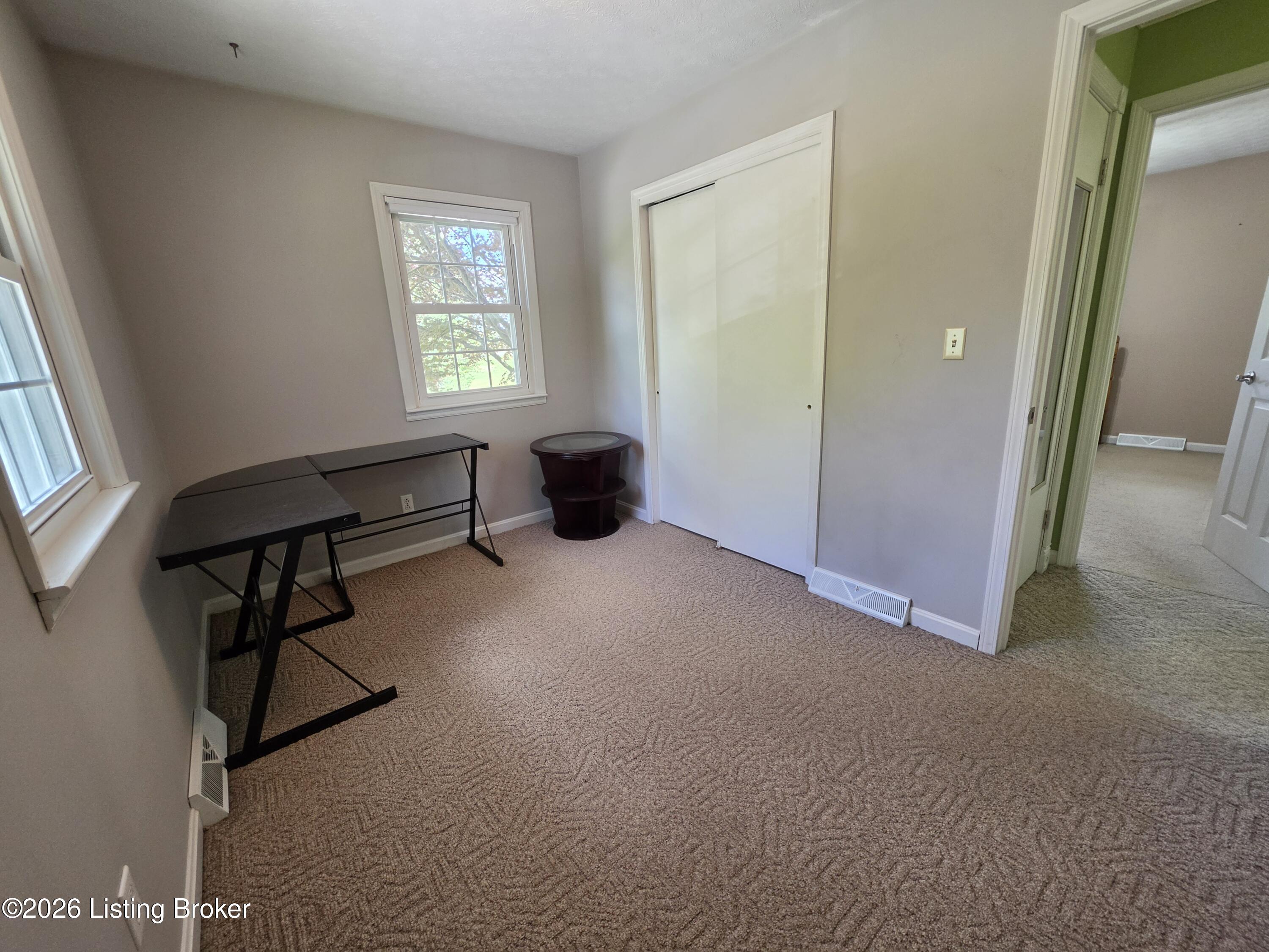 1088 Knifley Rd Property Photo 17