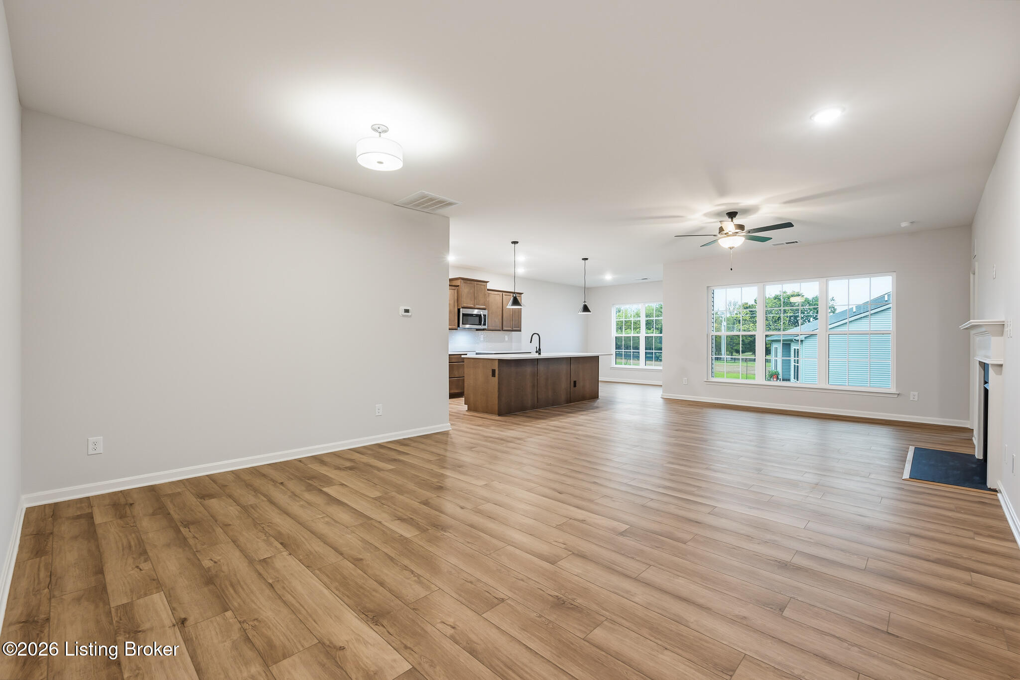 7805 Copper Drift Way Property Photo 5