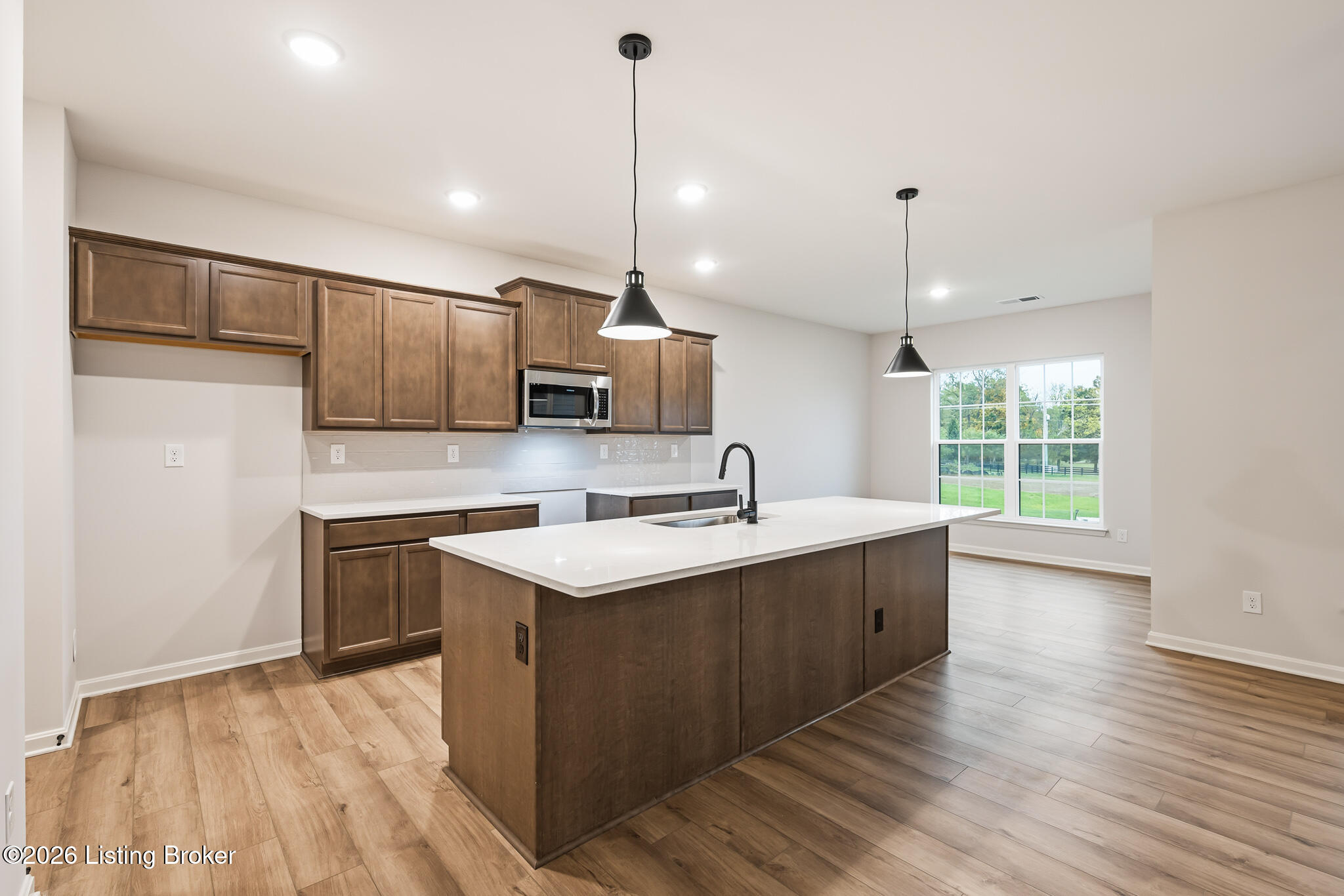 7805 Copper Drift Way Property Photo 12