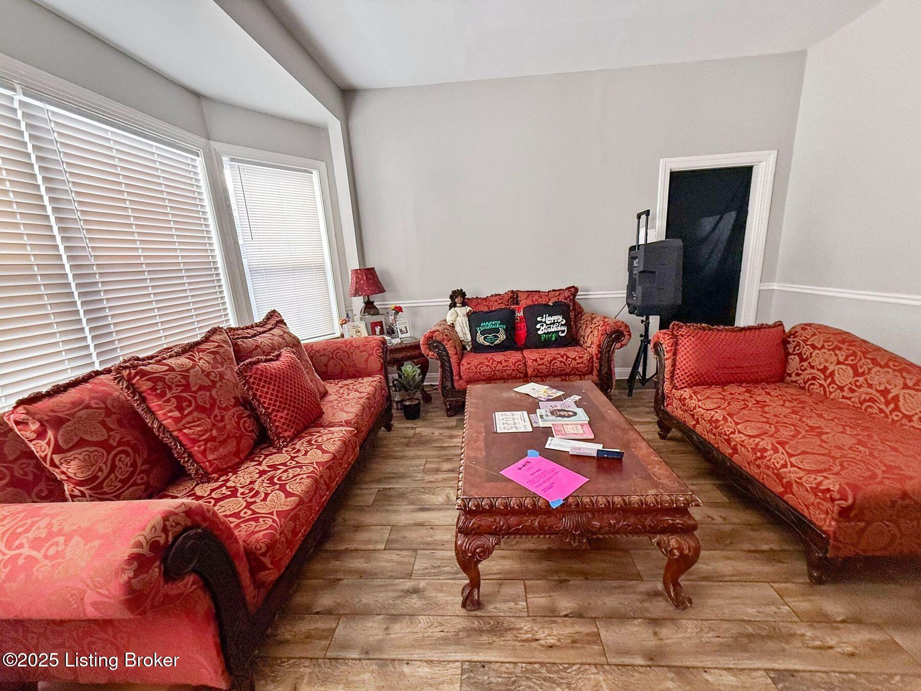 4143 W Market St Property Photo 2