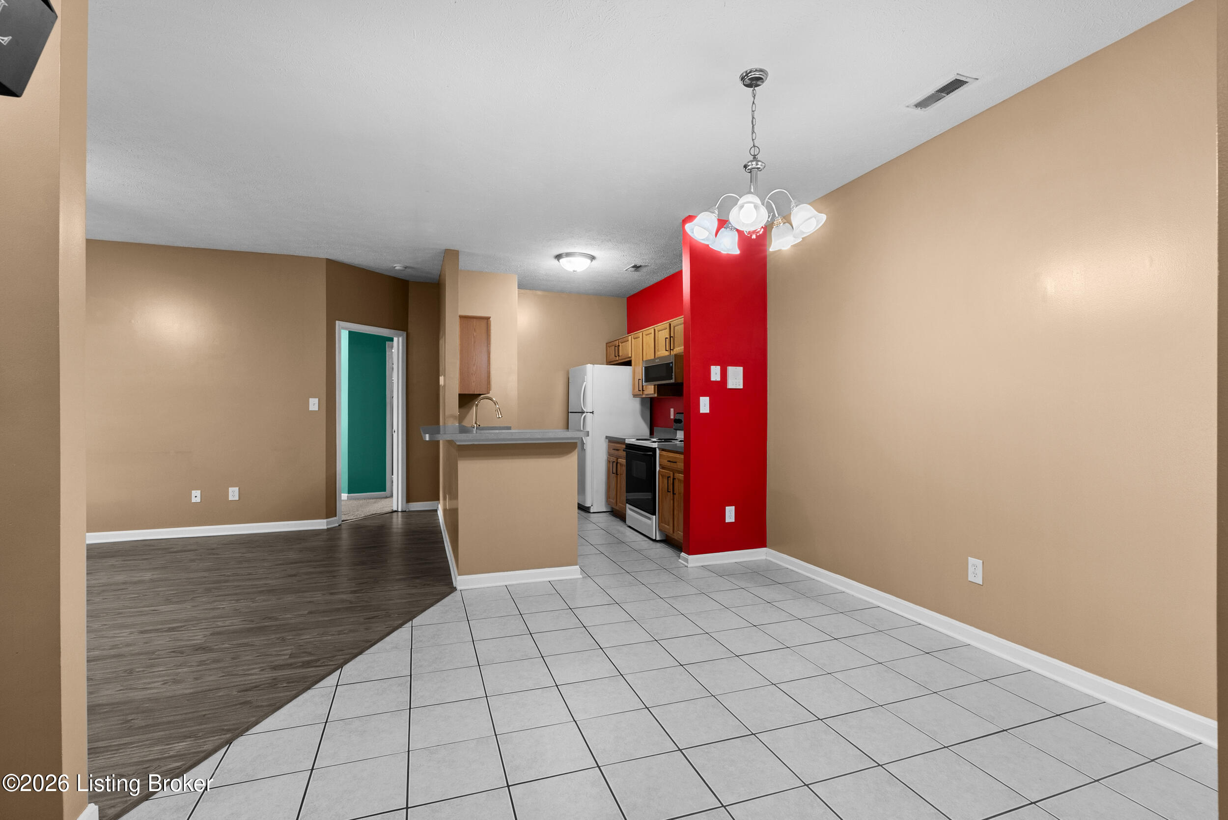 9502 Magnolia Ridge Dr 103 Property Photo 7