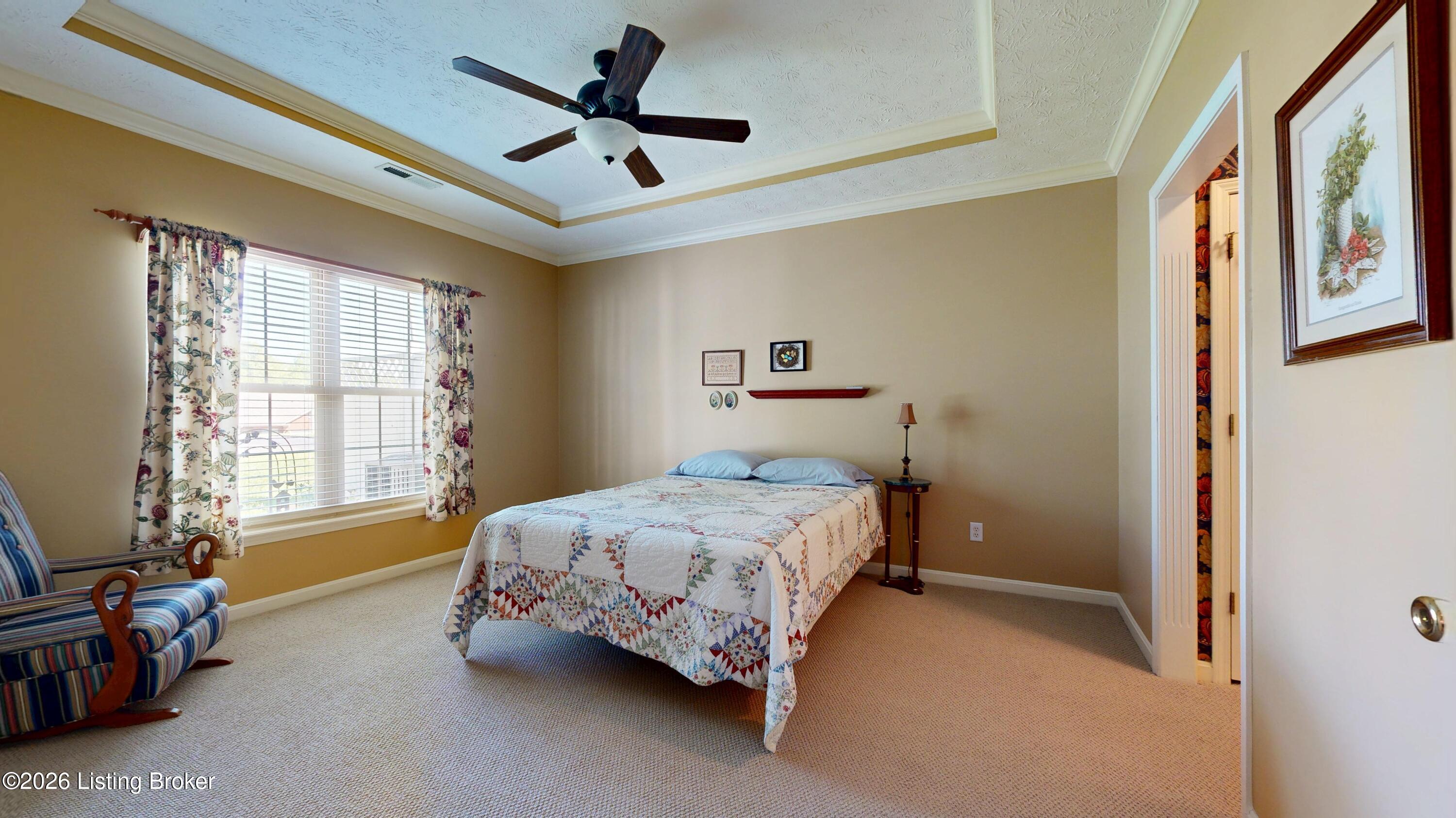 2122 Pickwick Dr Property Photo 26