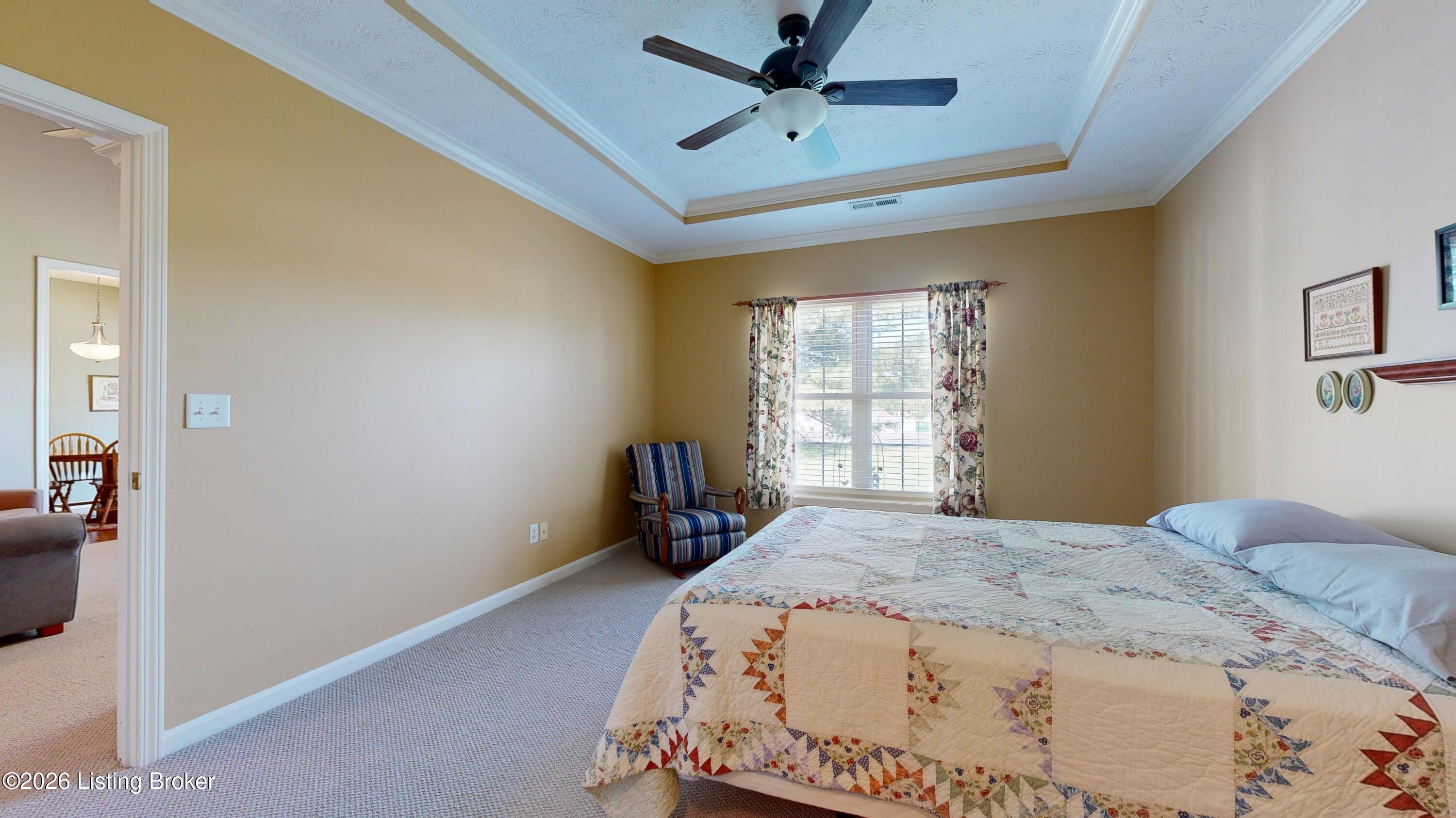 2122 Pickwick Dr Property Photo 28