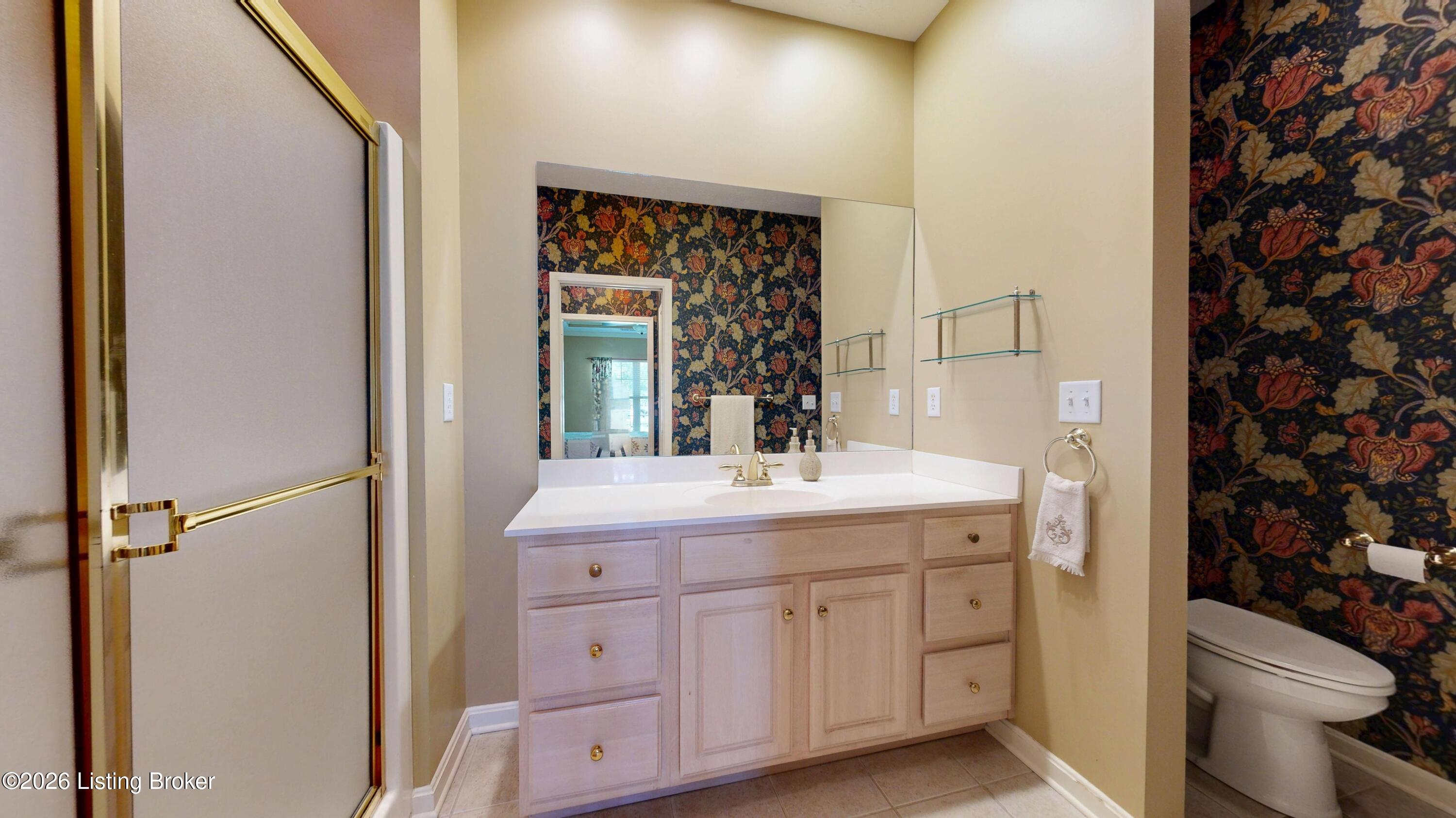 2122 Pickwick Dr Property Photo 31