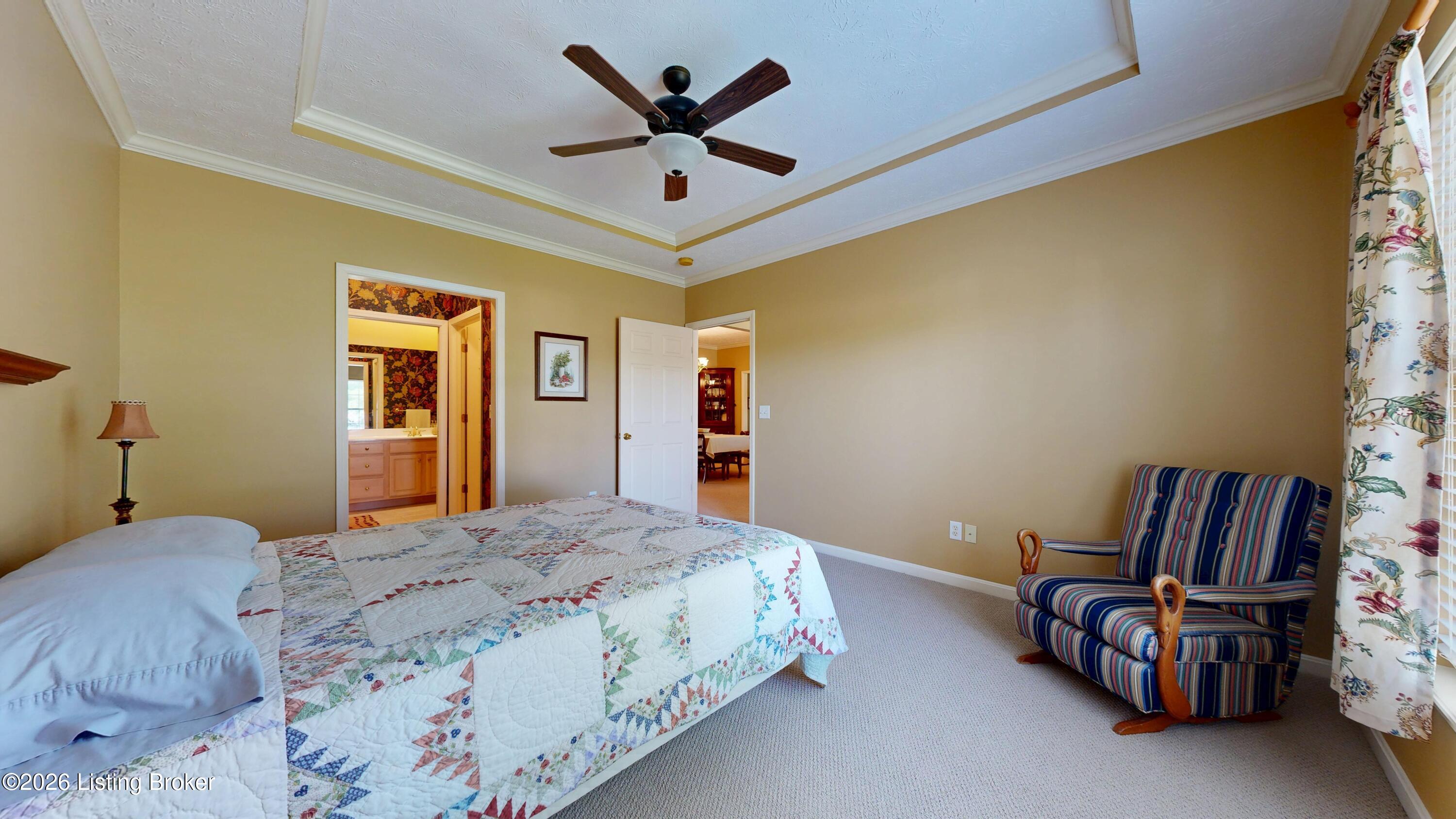 2122 Pickwick Dr Property Photo 33