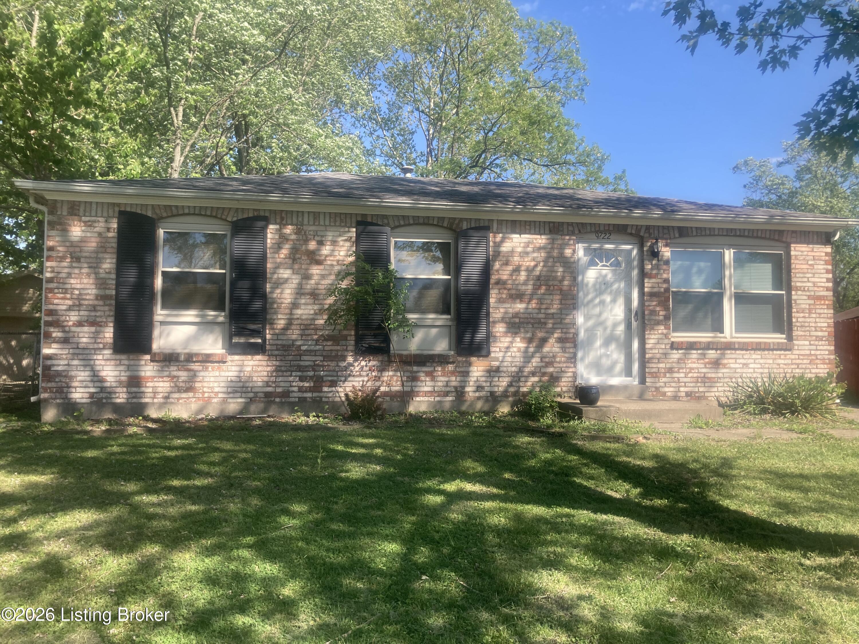 9722 Scarborough Ave Property Photo 1