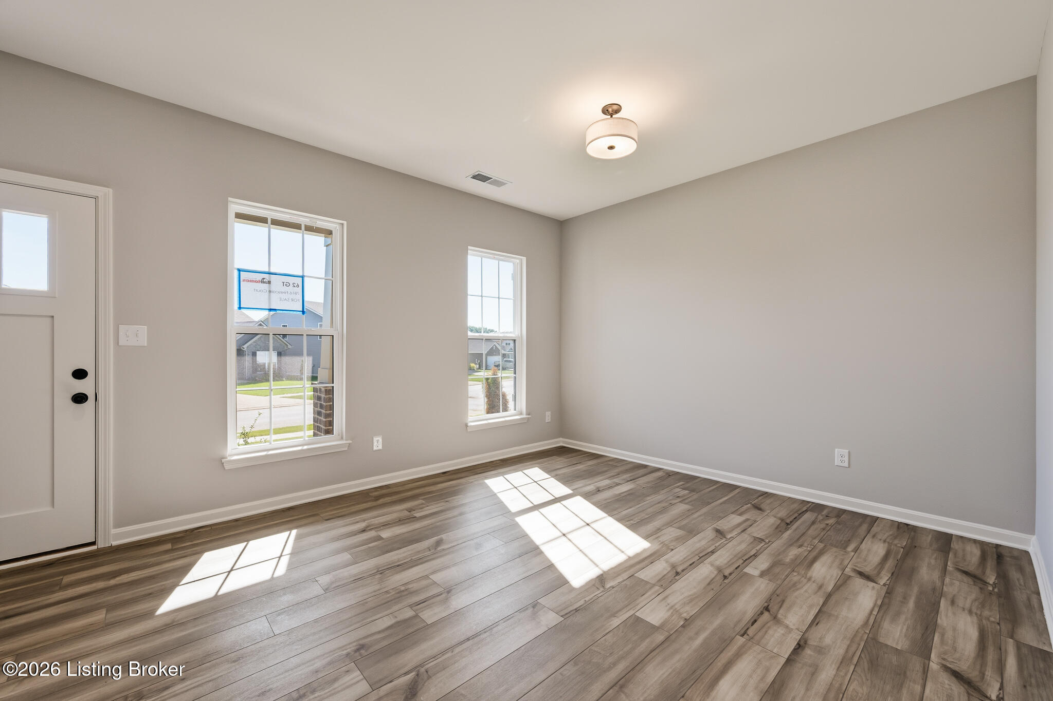 7816 Firescale Ct Property Photo 6