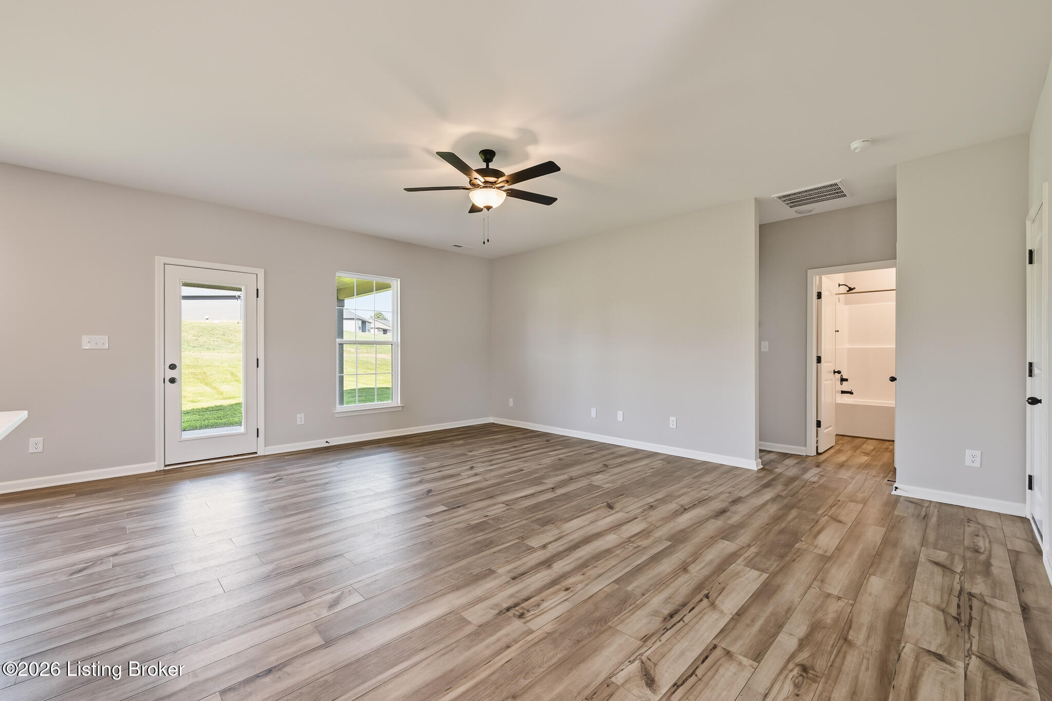 7816 Firescale Ct Property Photo 10