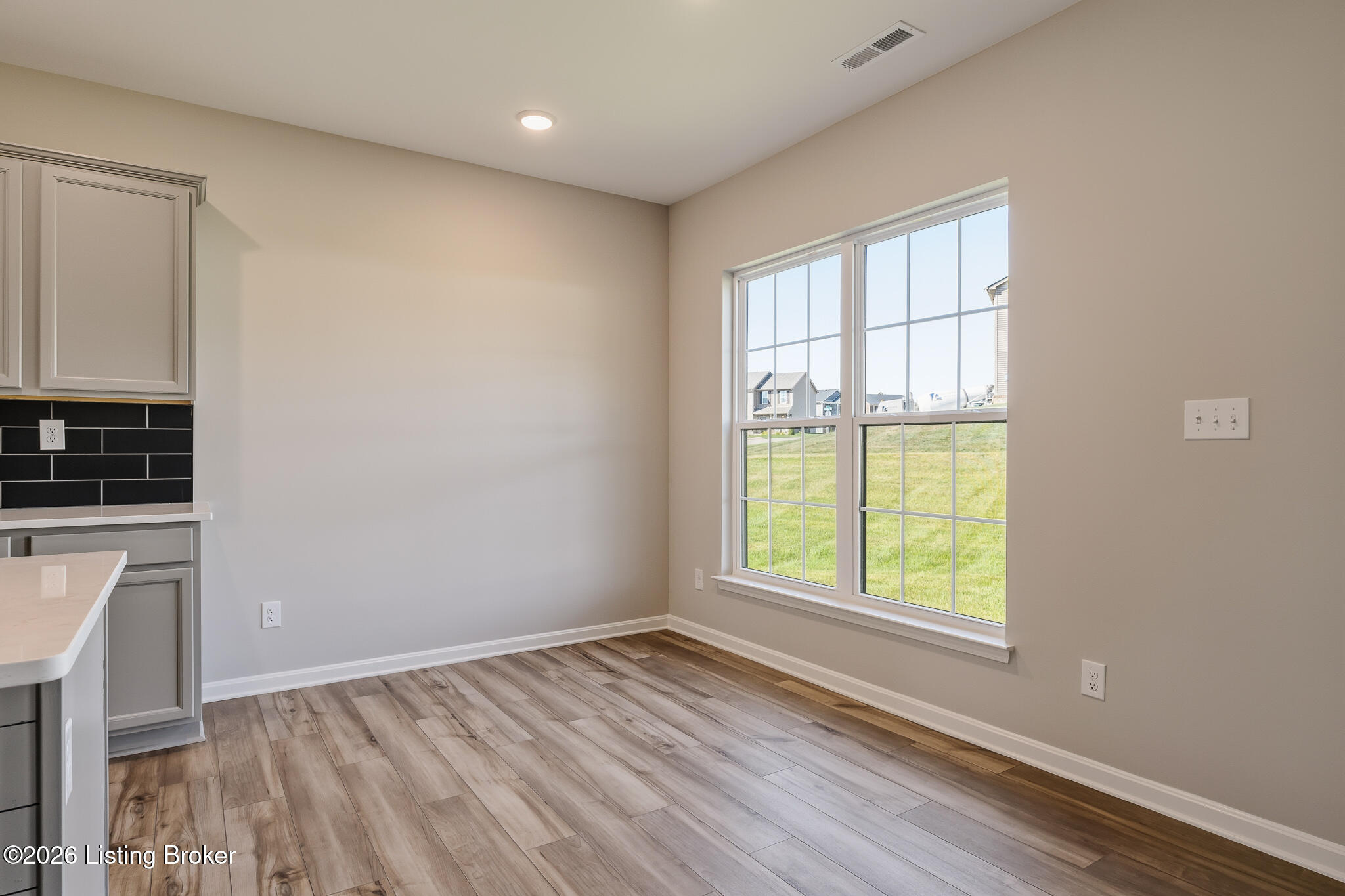 7816 Firescale Ct Property Photo 17