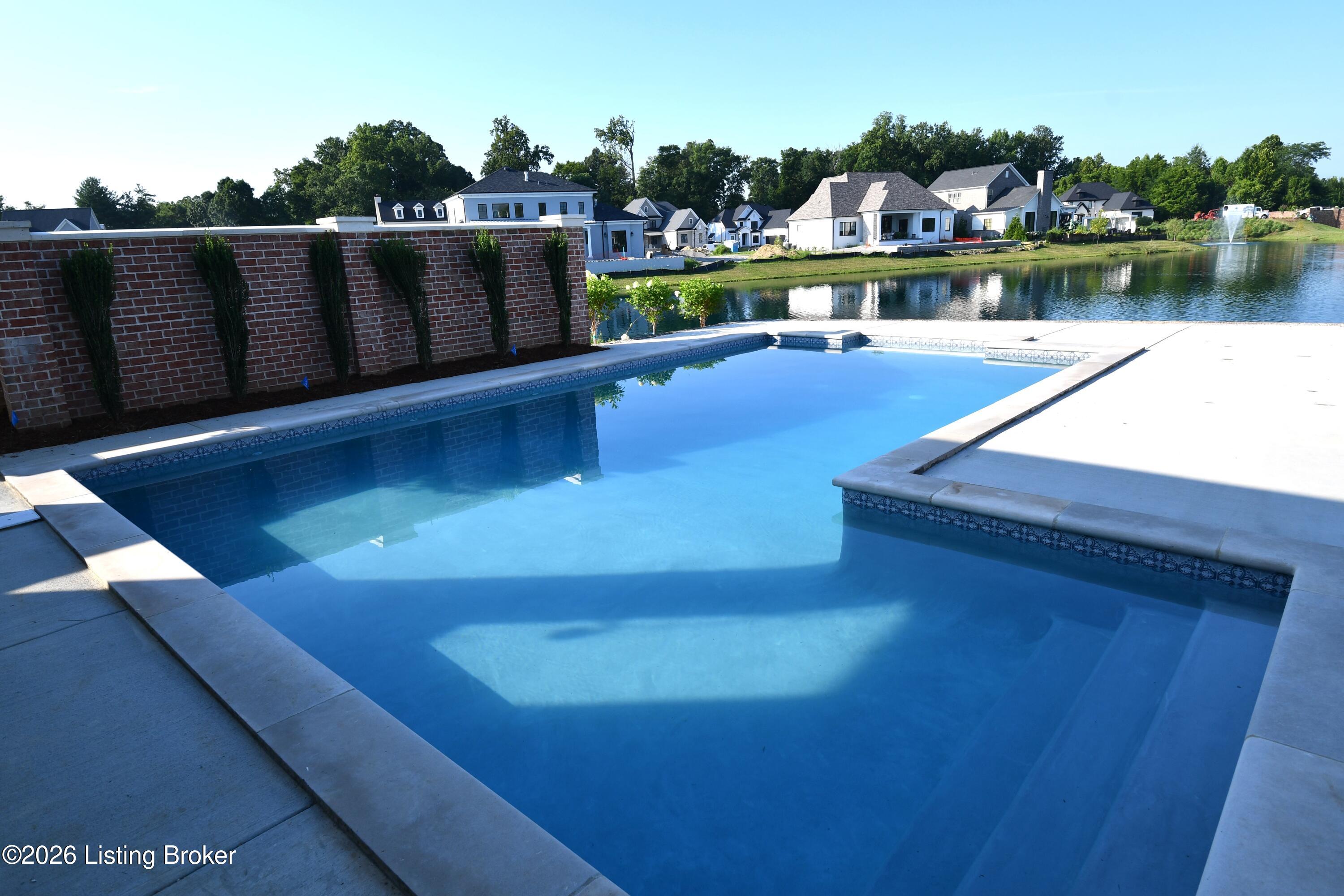 6510 Rosecliff Ct Property Photo 9