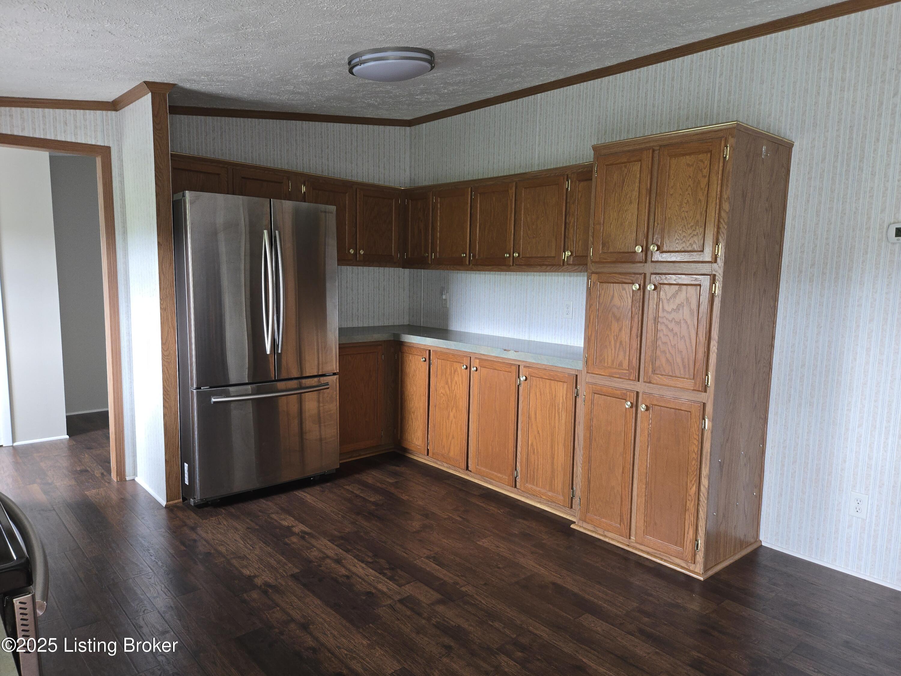 2131 Ridge Rd Property Photo 7
