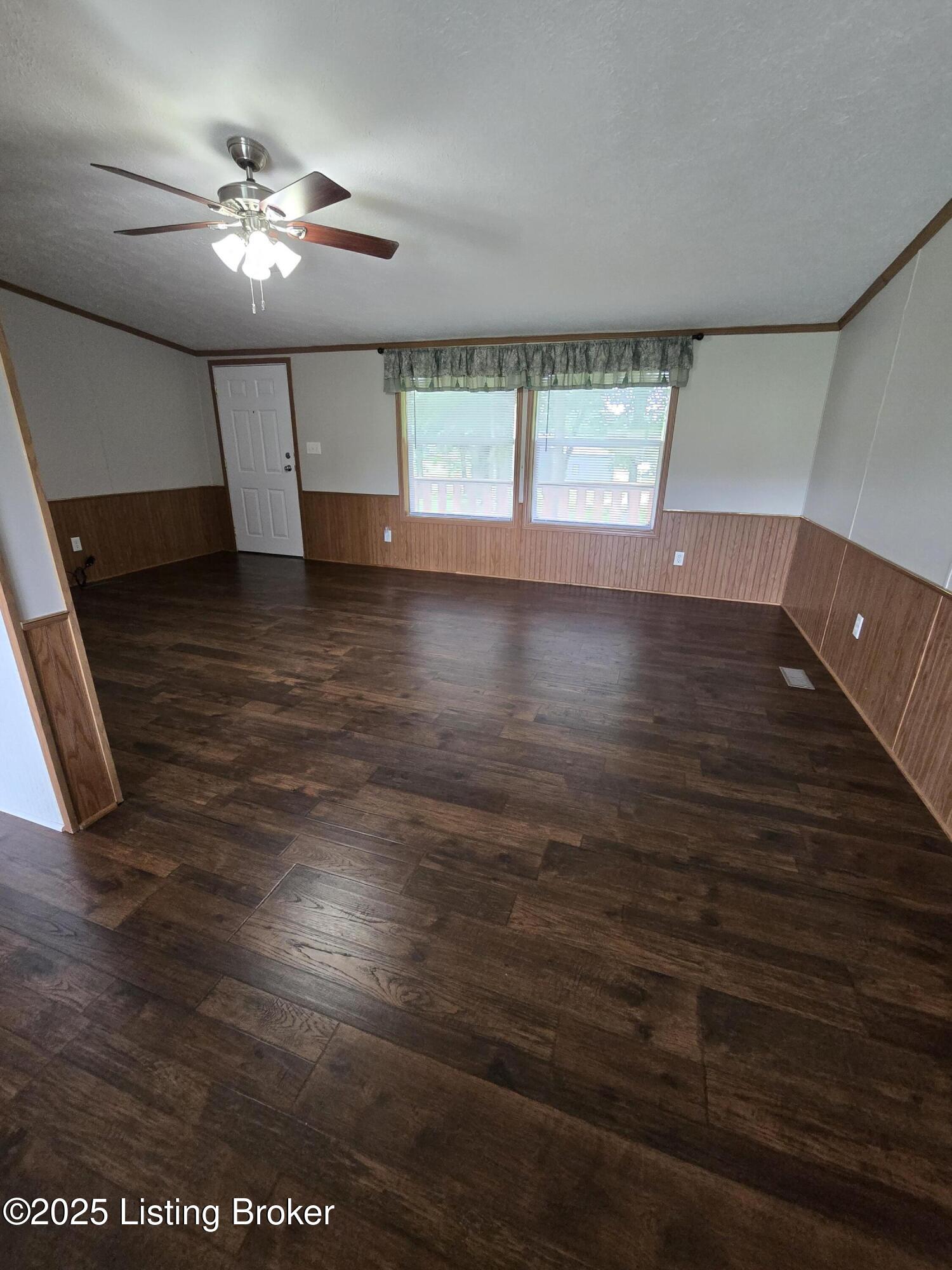 2131 Ridge Rd Property Photo 10