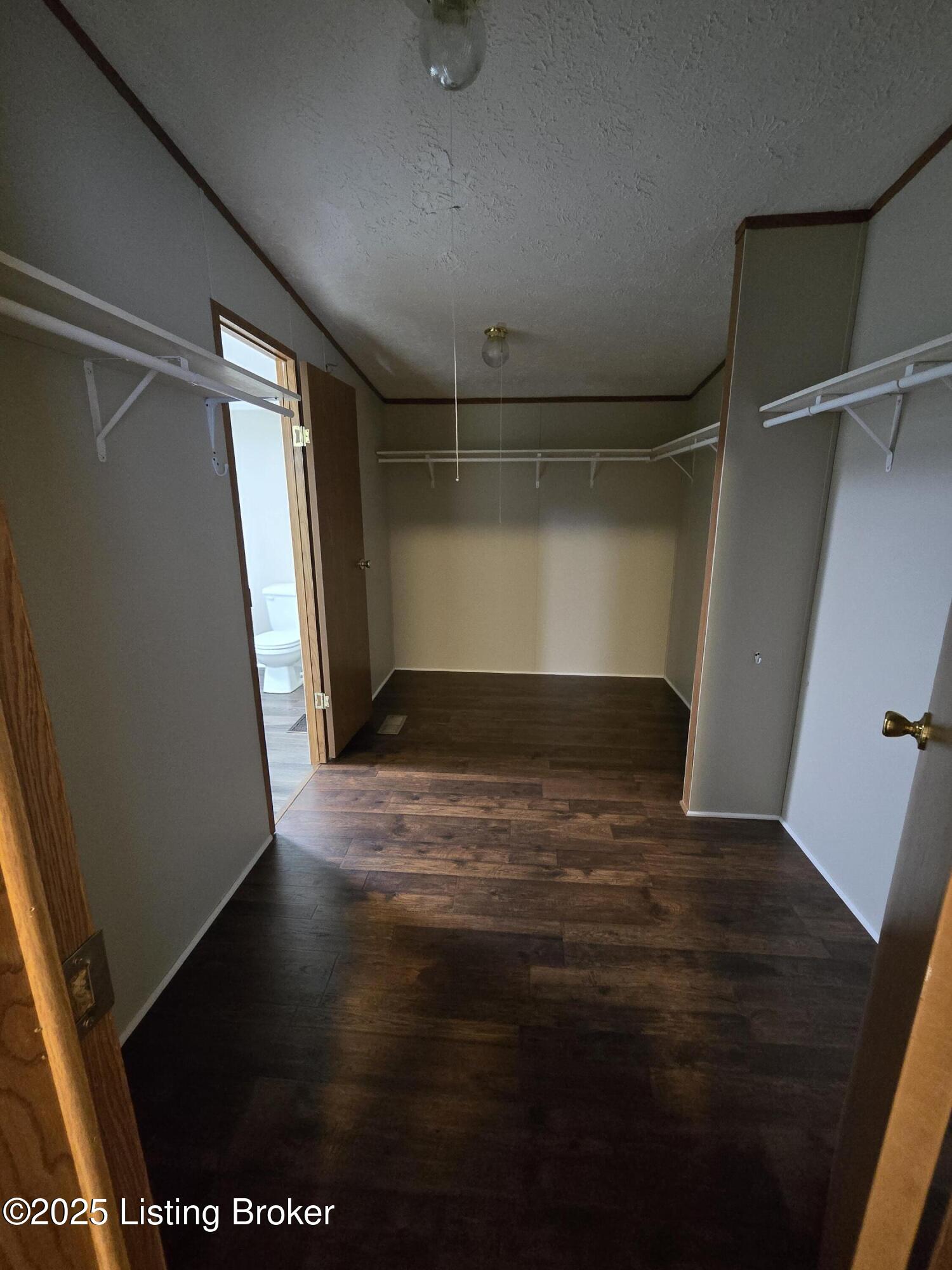 2131 Ridge Rd Property Photo 13