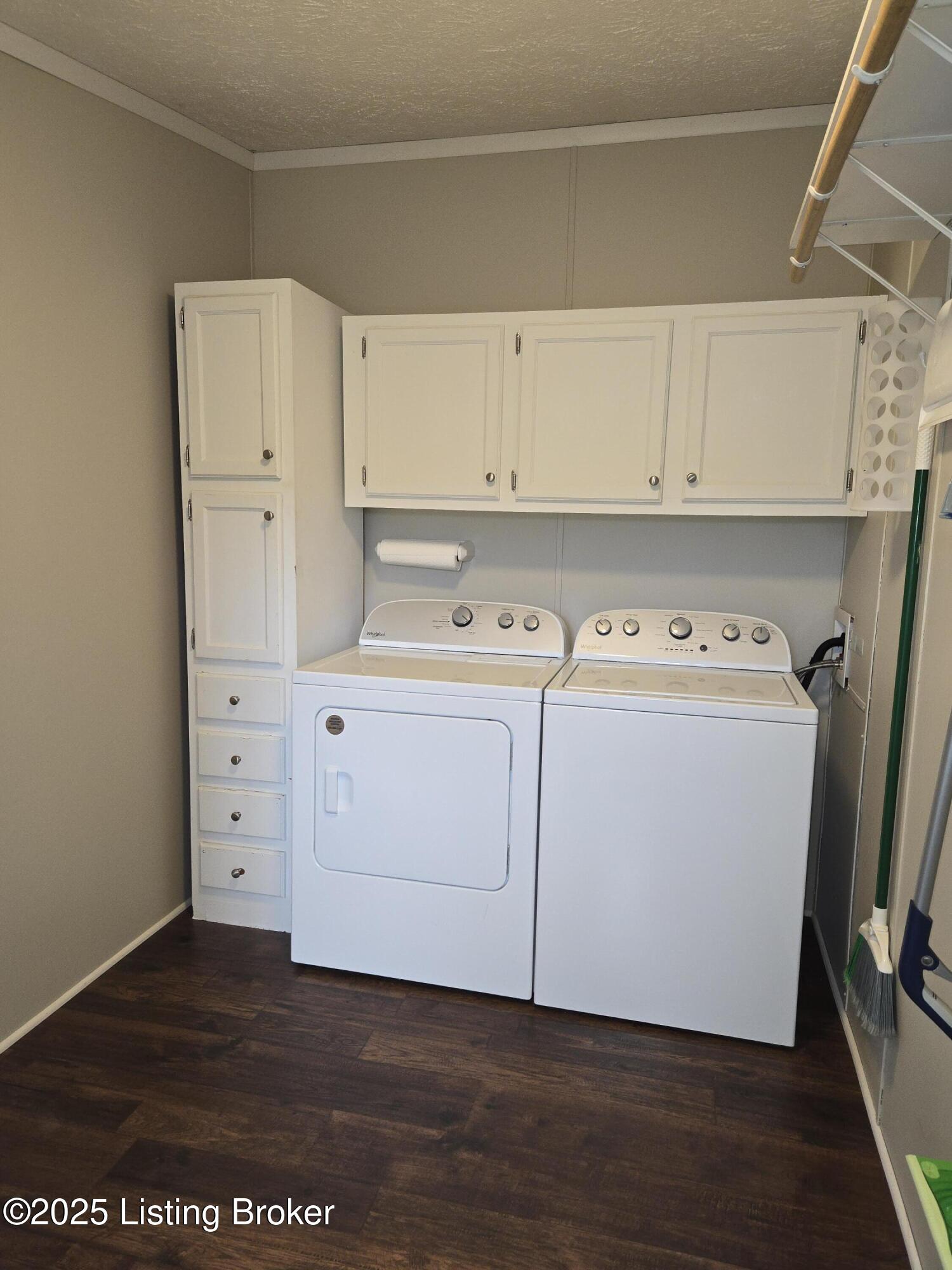 2131 Ridge Rd Property Photo 18