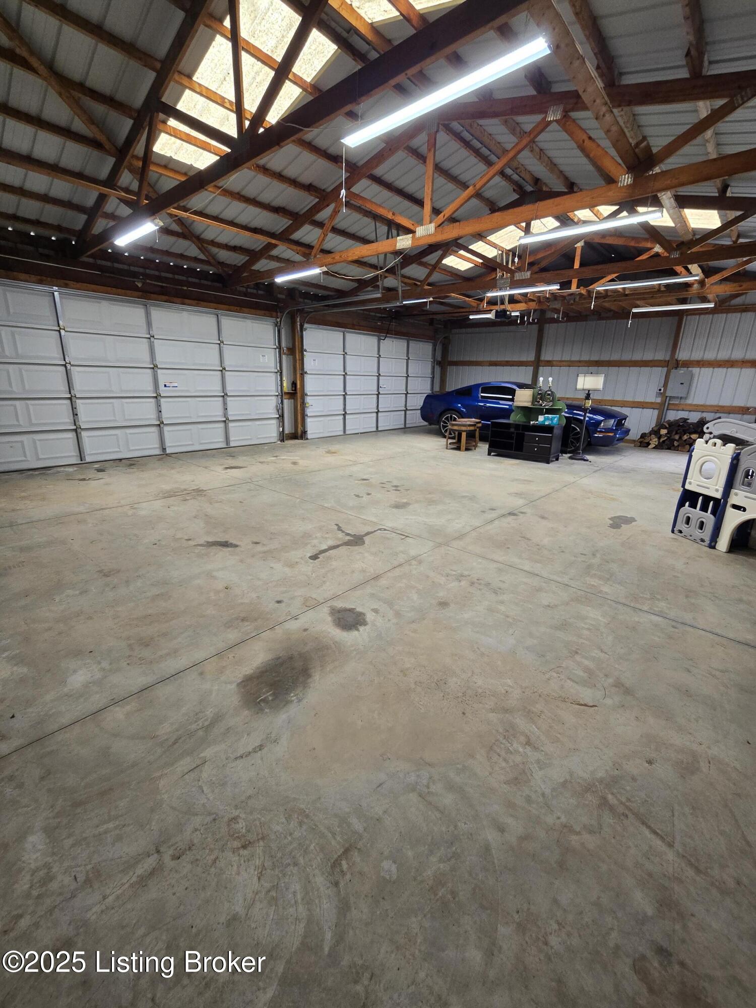 2131 Ridge Rd Property Photo 28
