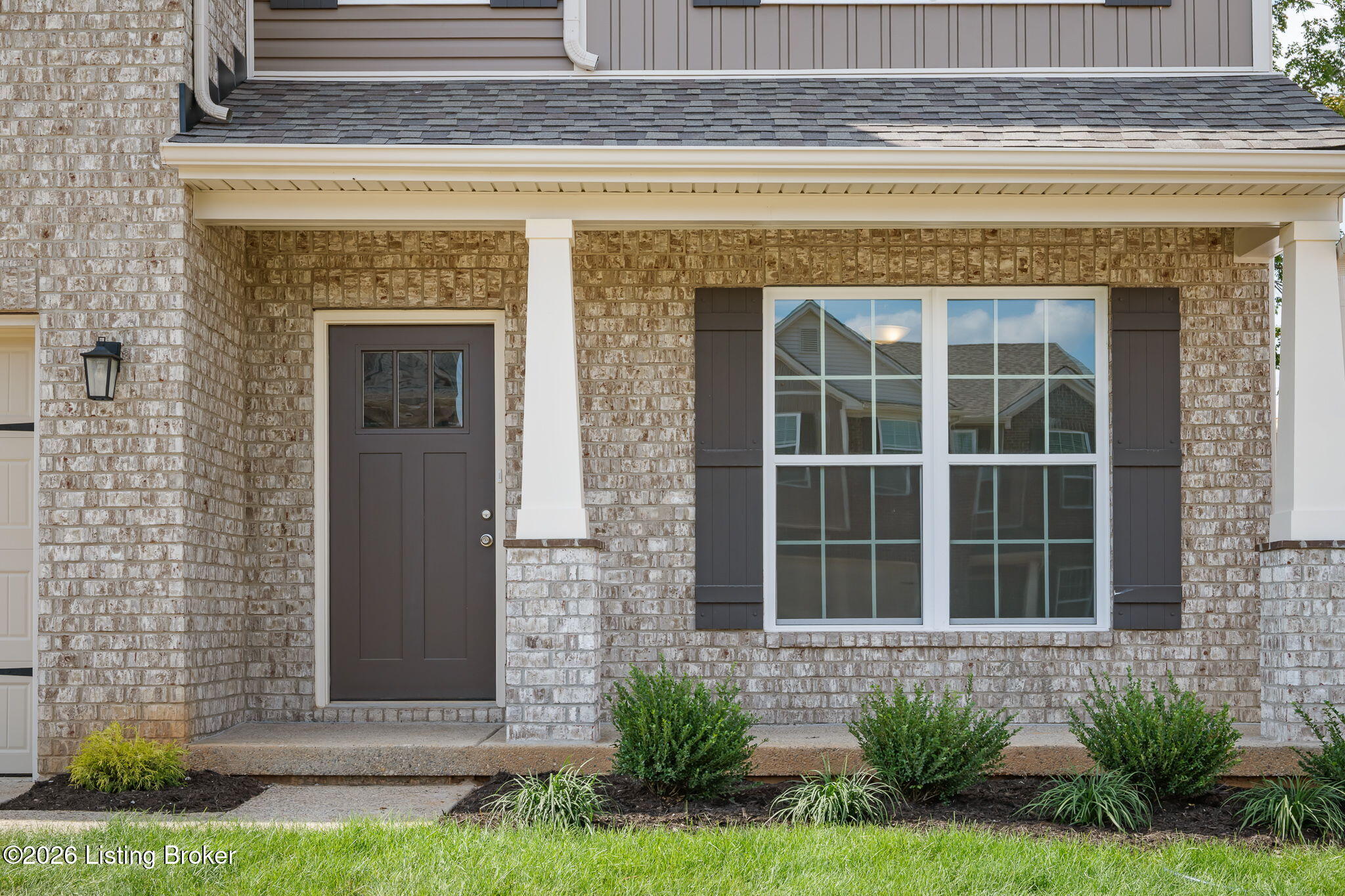 7922 Copper Drift Way Property Photo 3