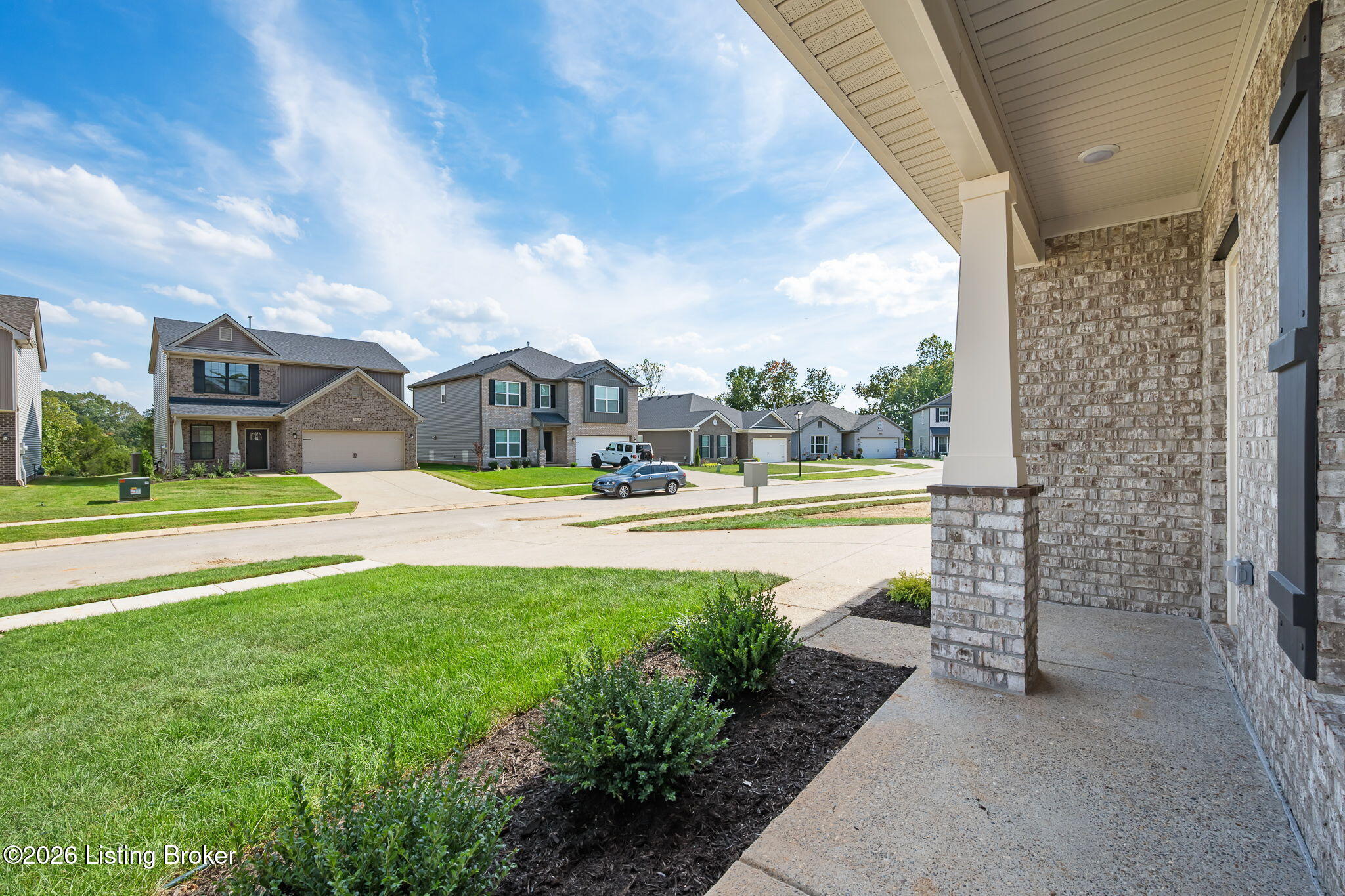 7922 Copper Drift Way Property Photo 4