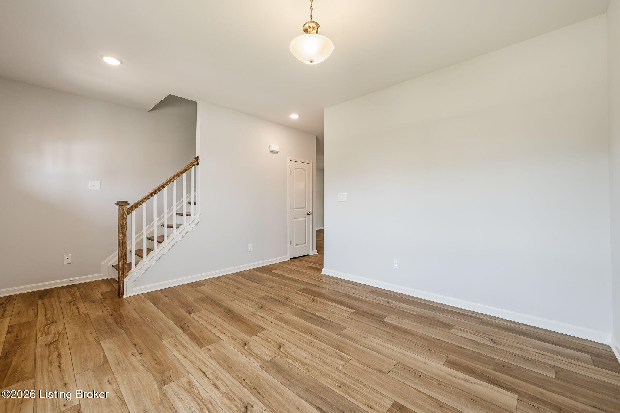 7922 Copper Drift Way Property Photo 8
