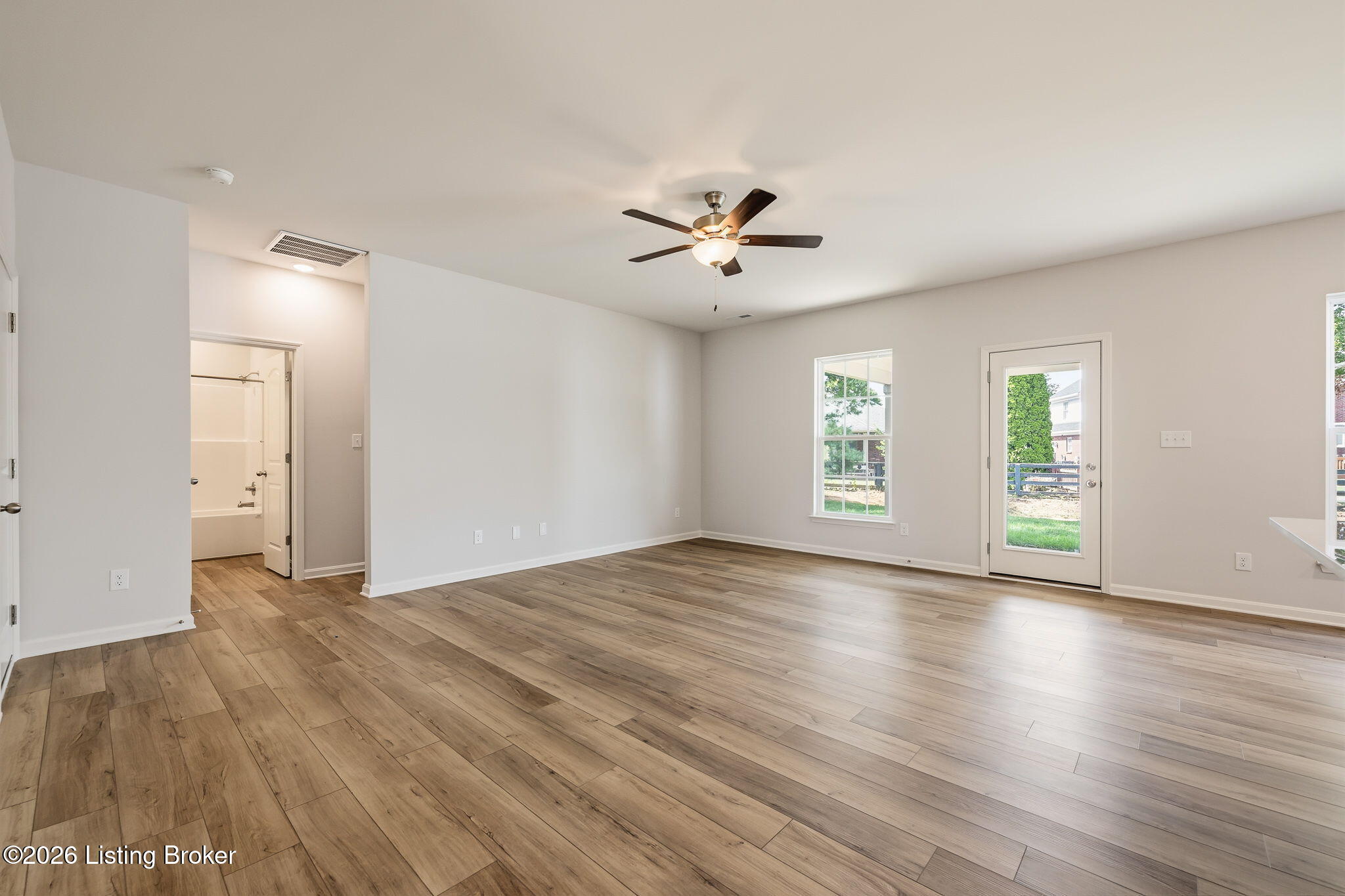 7922 Copper Drift Way Property Photo 10