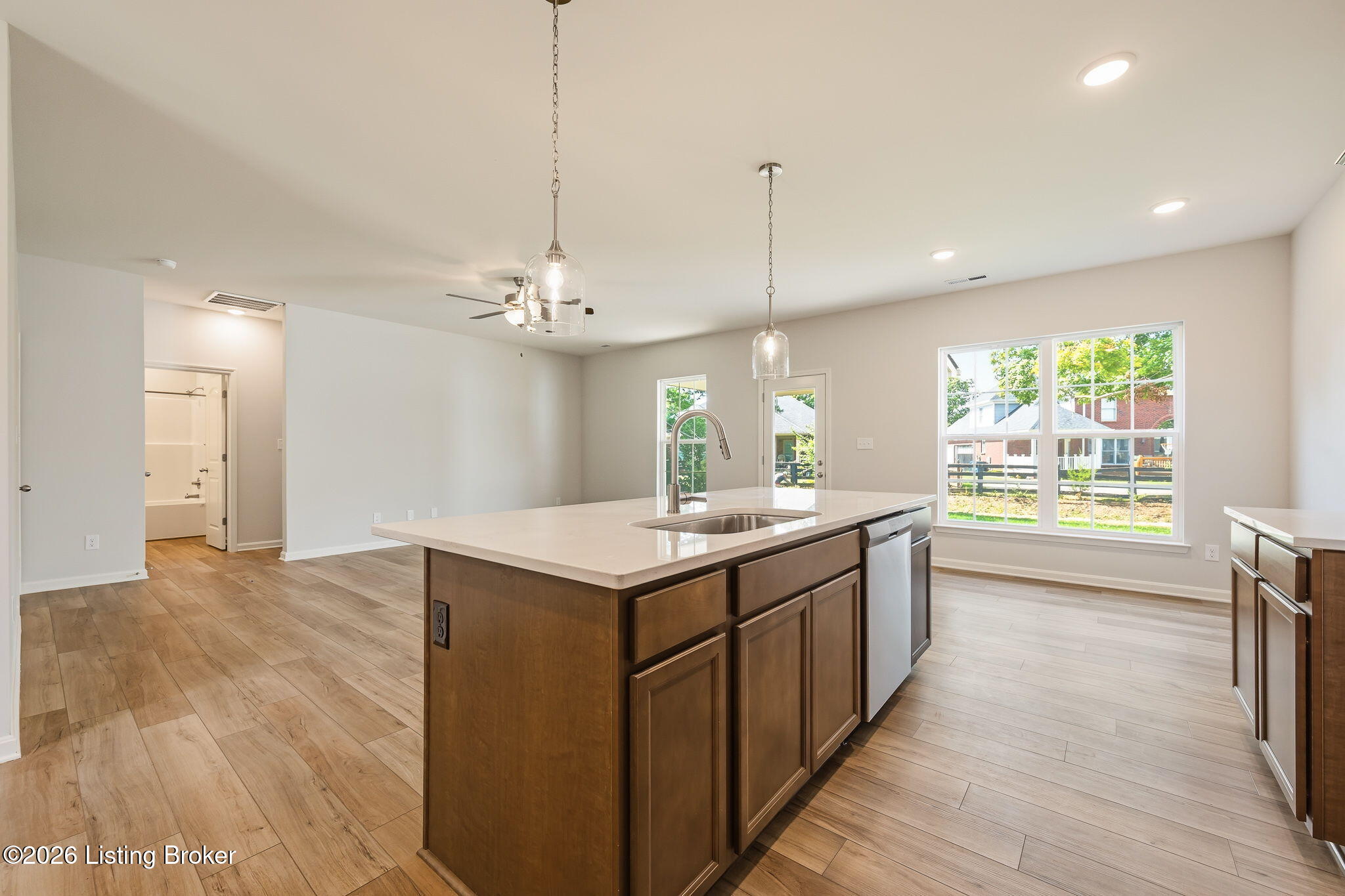 7922 Copper Drift Way Property Photo 15