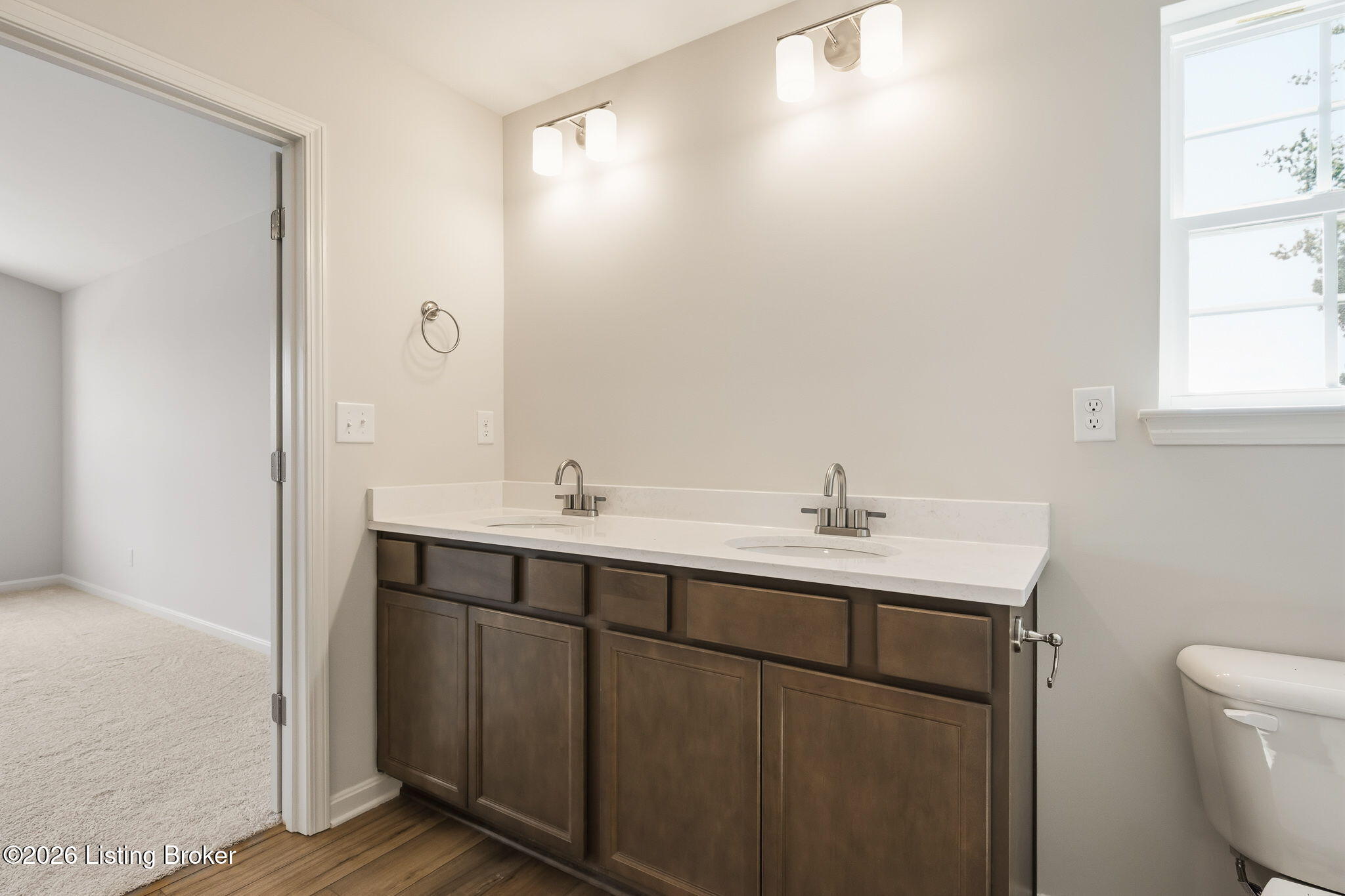 7922 Copper Drift Way Property Photo 24