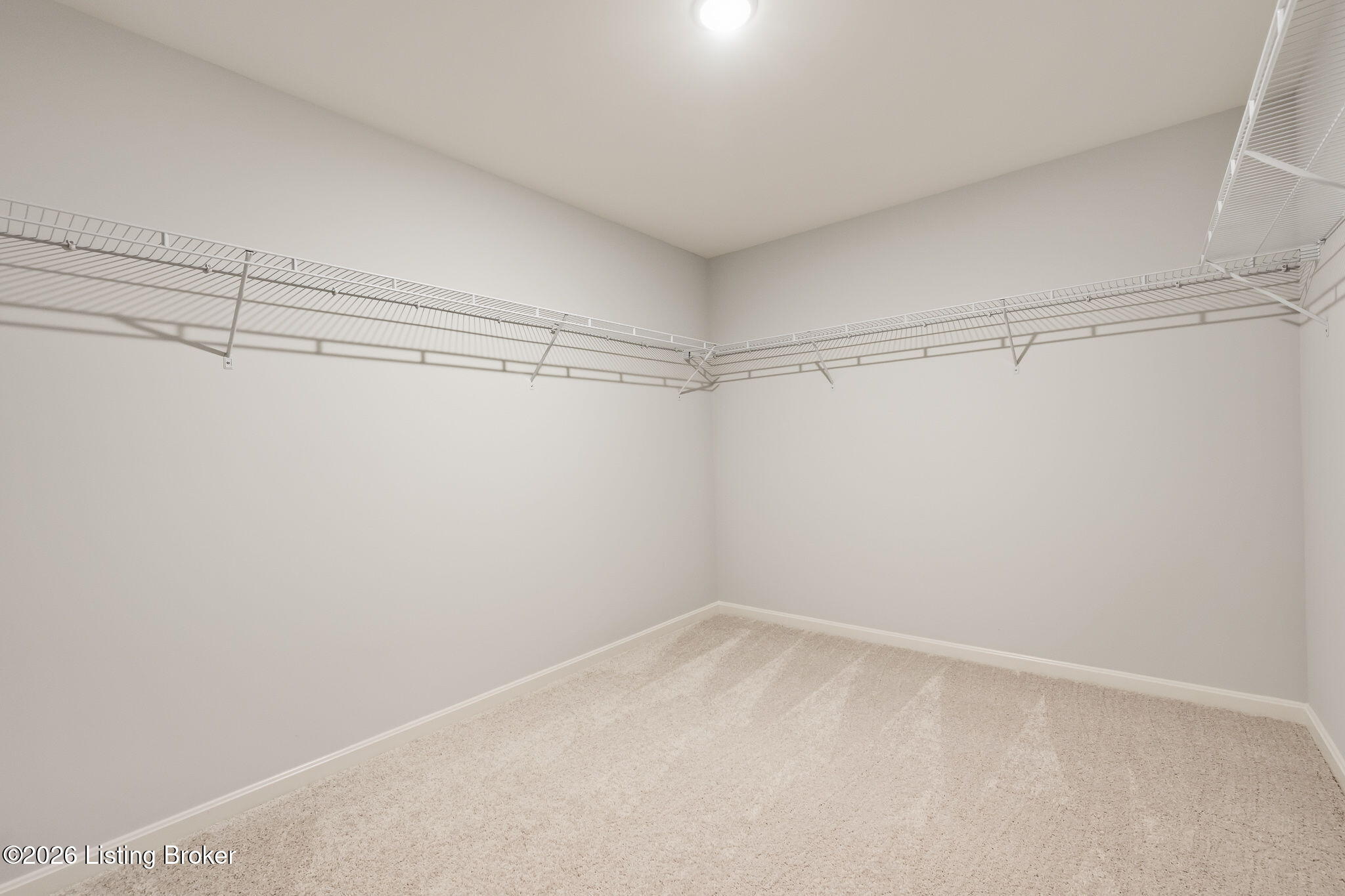 7922 Copper Drift Way Property Photo 26