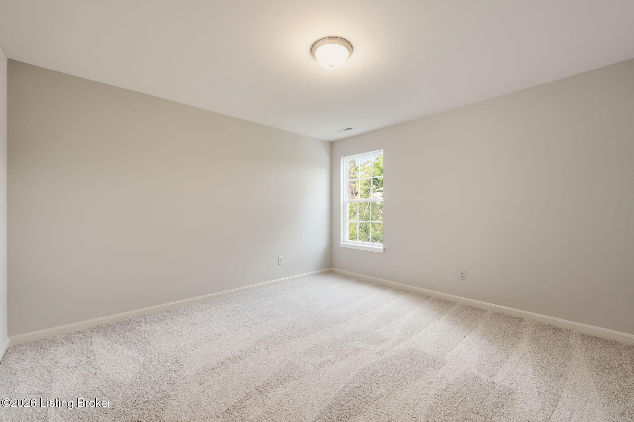 7922 Copper Drift Way Property Photo 28