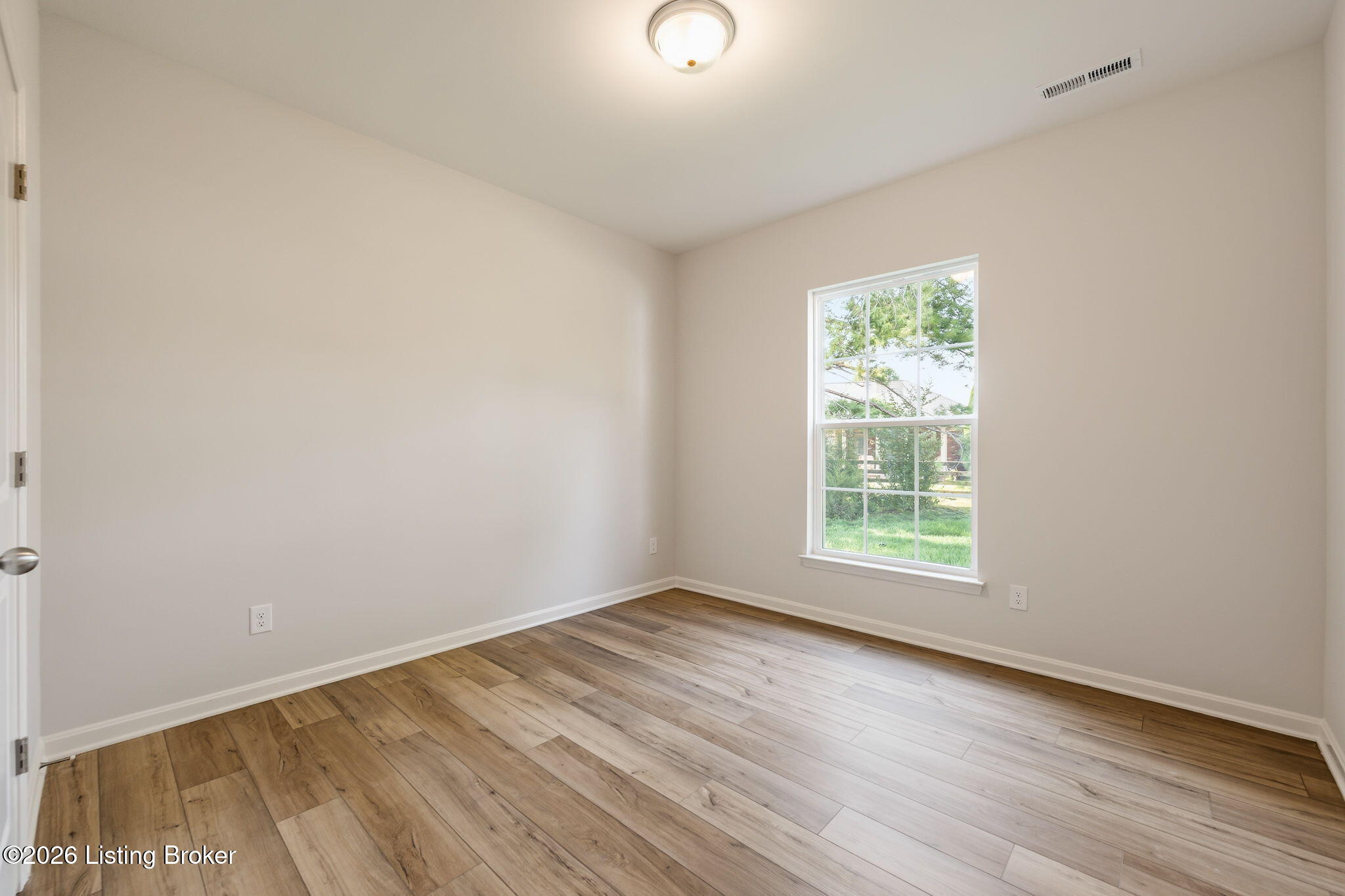 7922 Copper Drift Way Property Photo 29